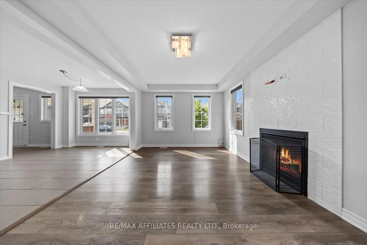 300 Sweetfern Crescent