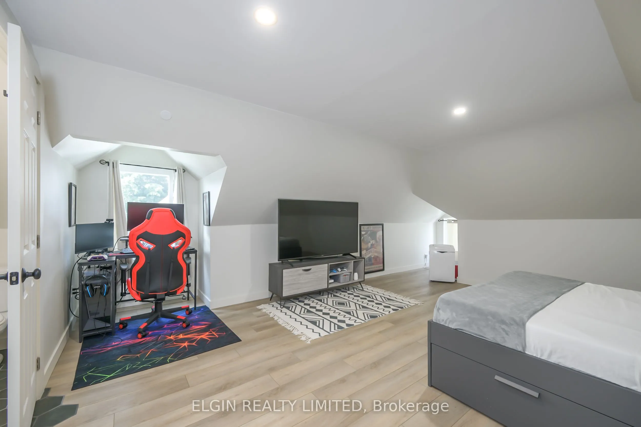 133 Balaclava Street