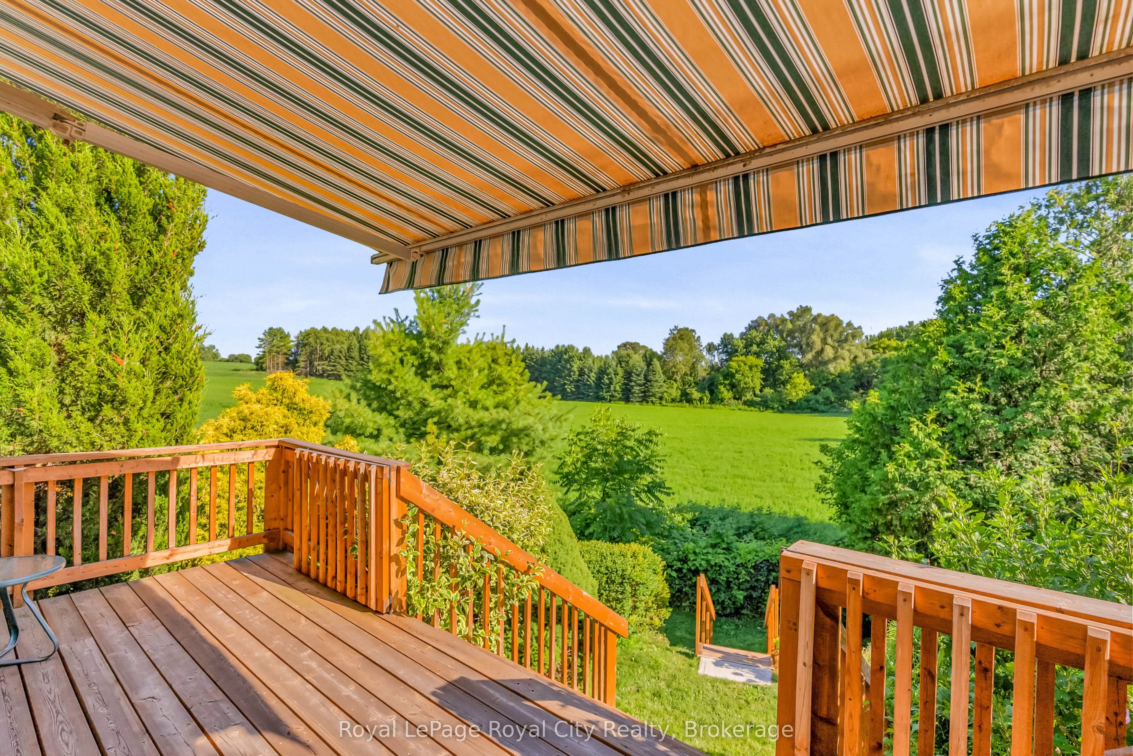 61 Waxwing Crescent