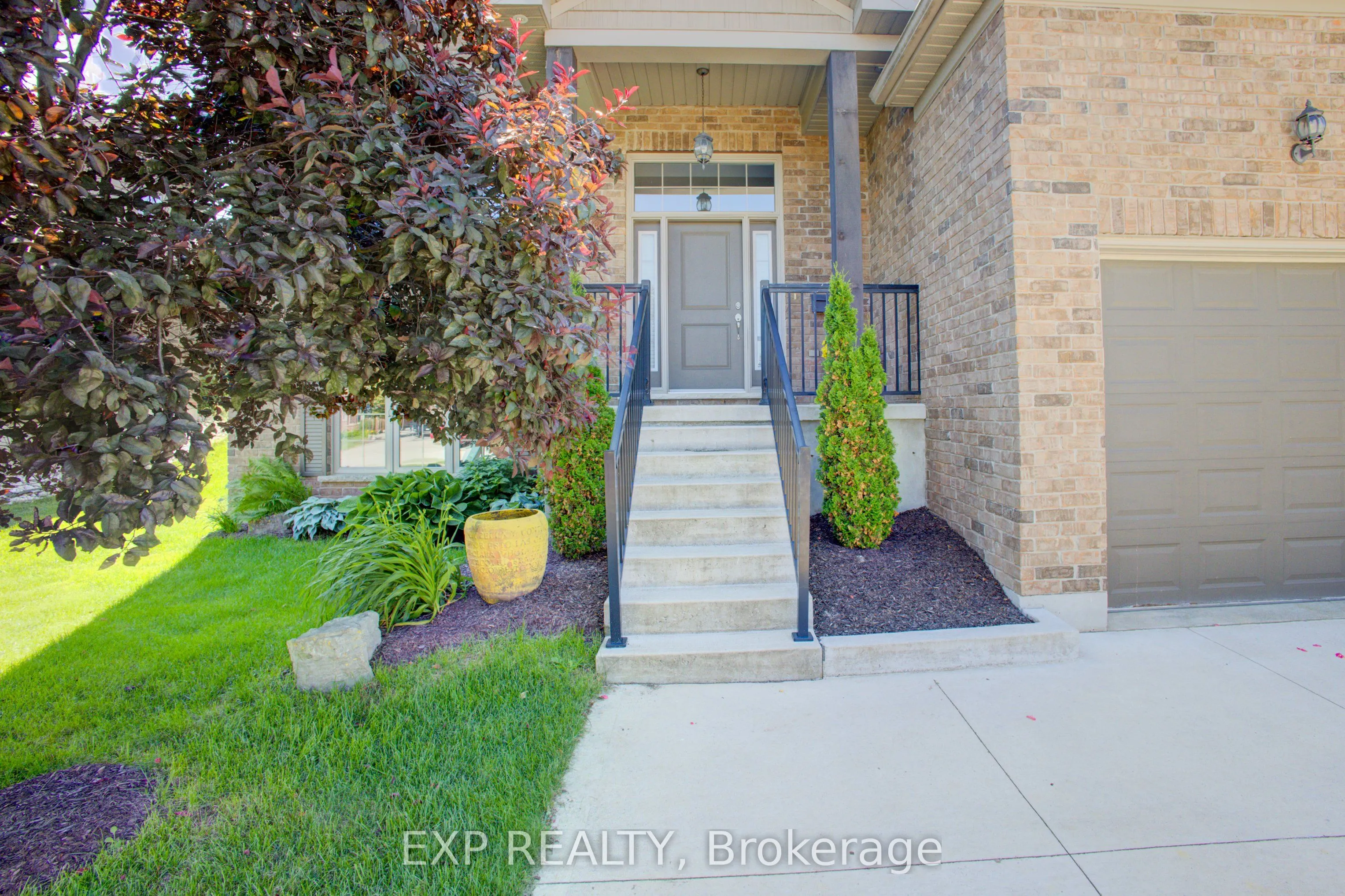 165 River Run Road