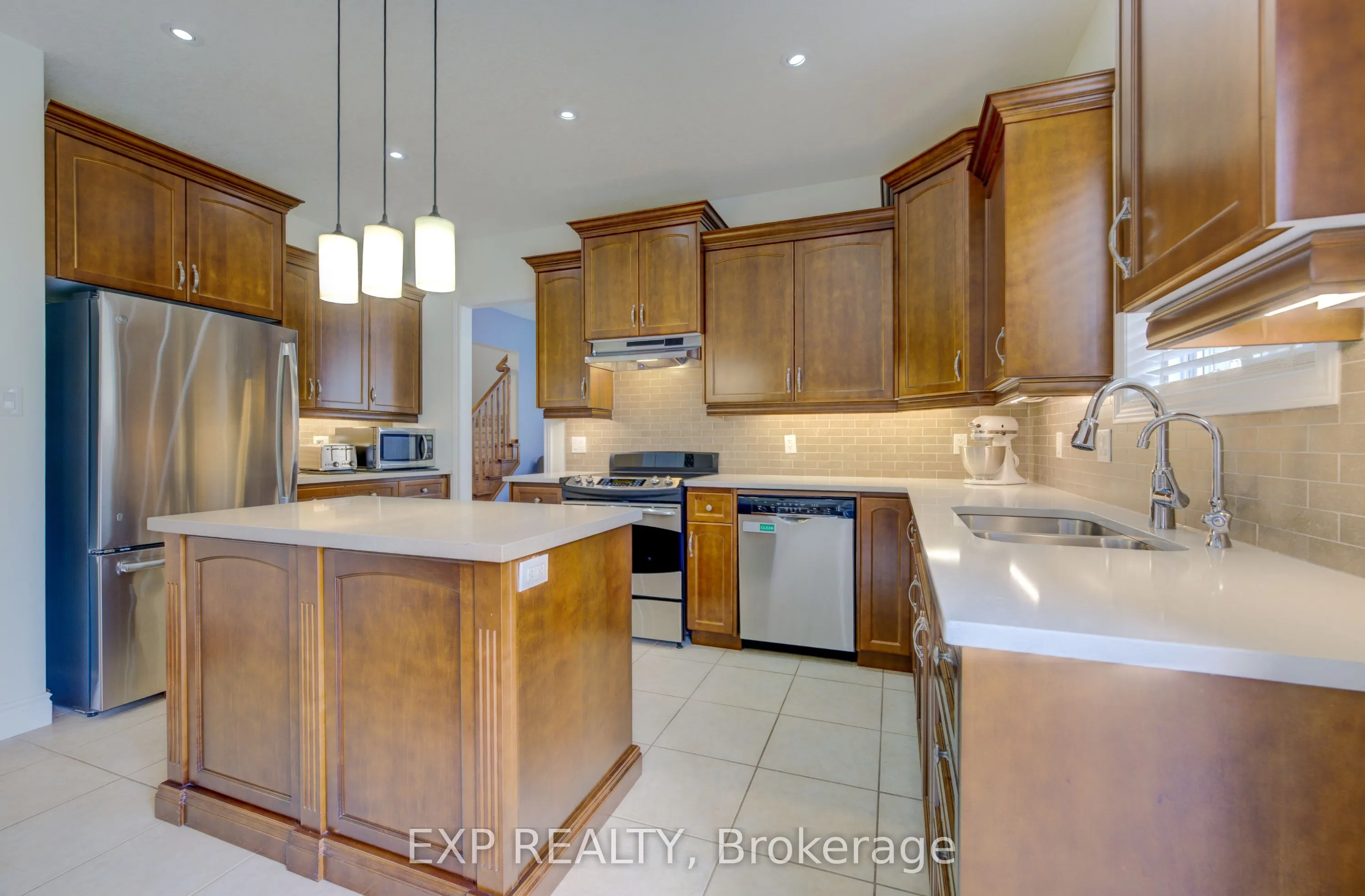165 River Run Road