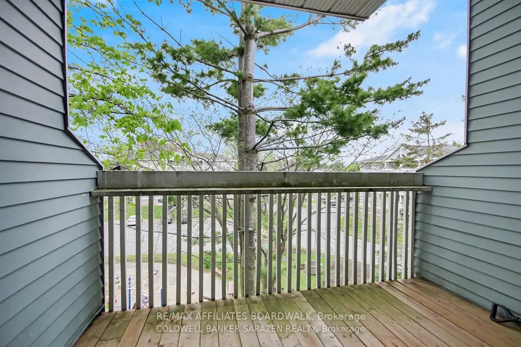 214 Viewmount Drive, #412