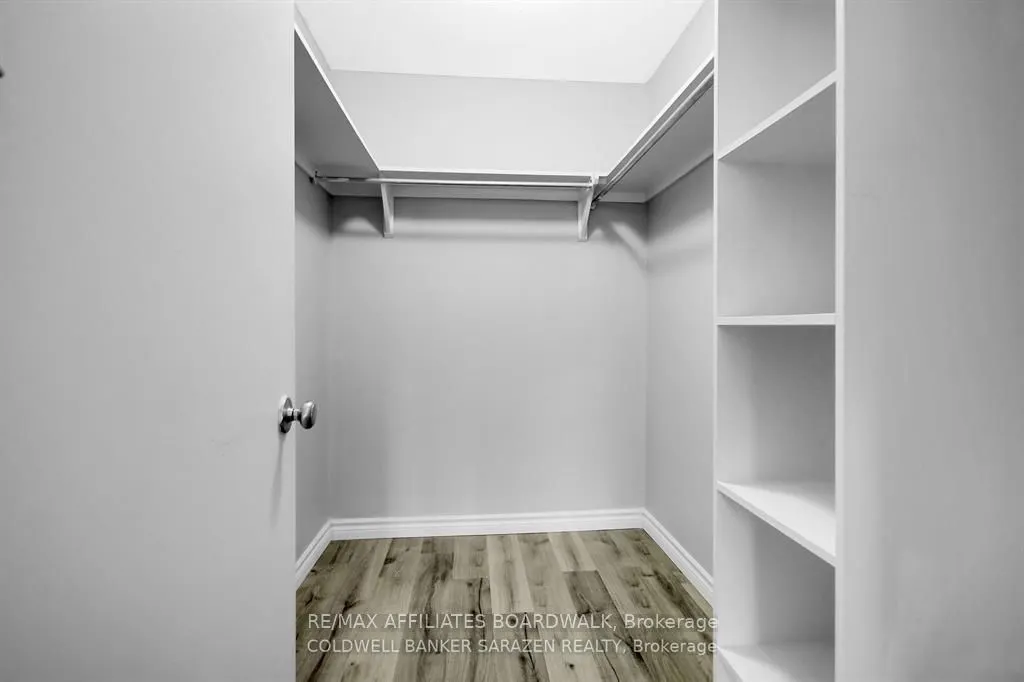 214 Viewmount Drive, #412