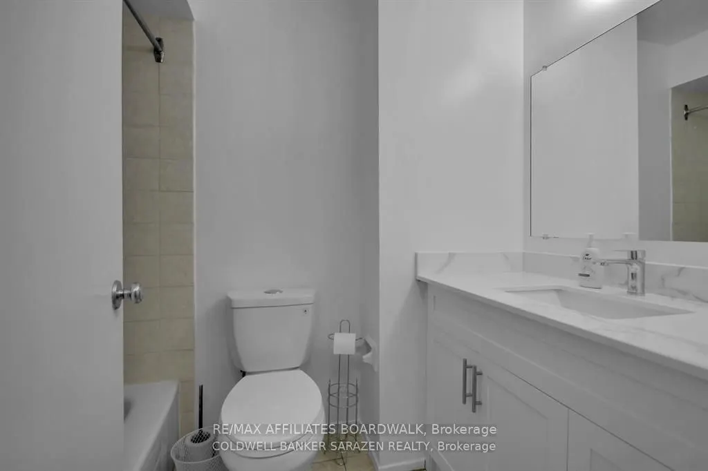 214 Viewmount Drive, #412