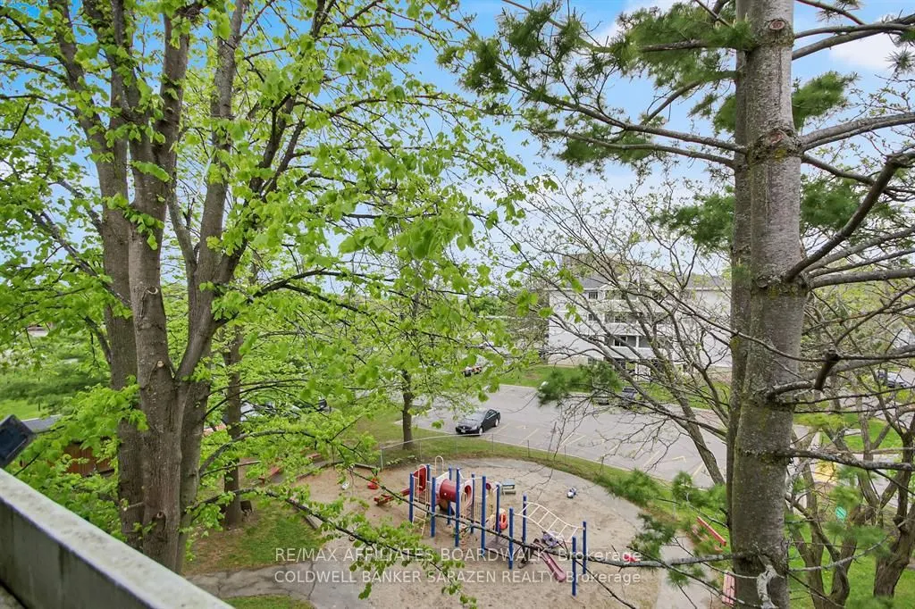 214 Viewmount Drive, #412