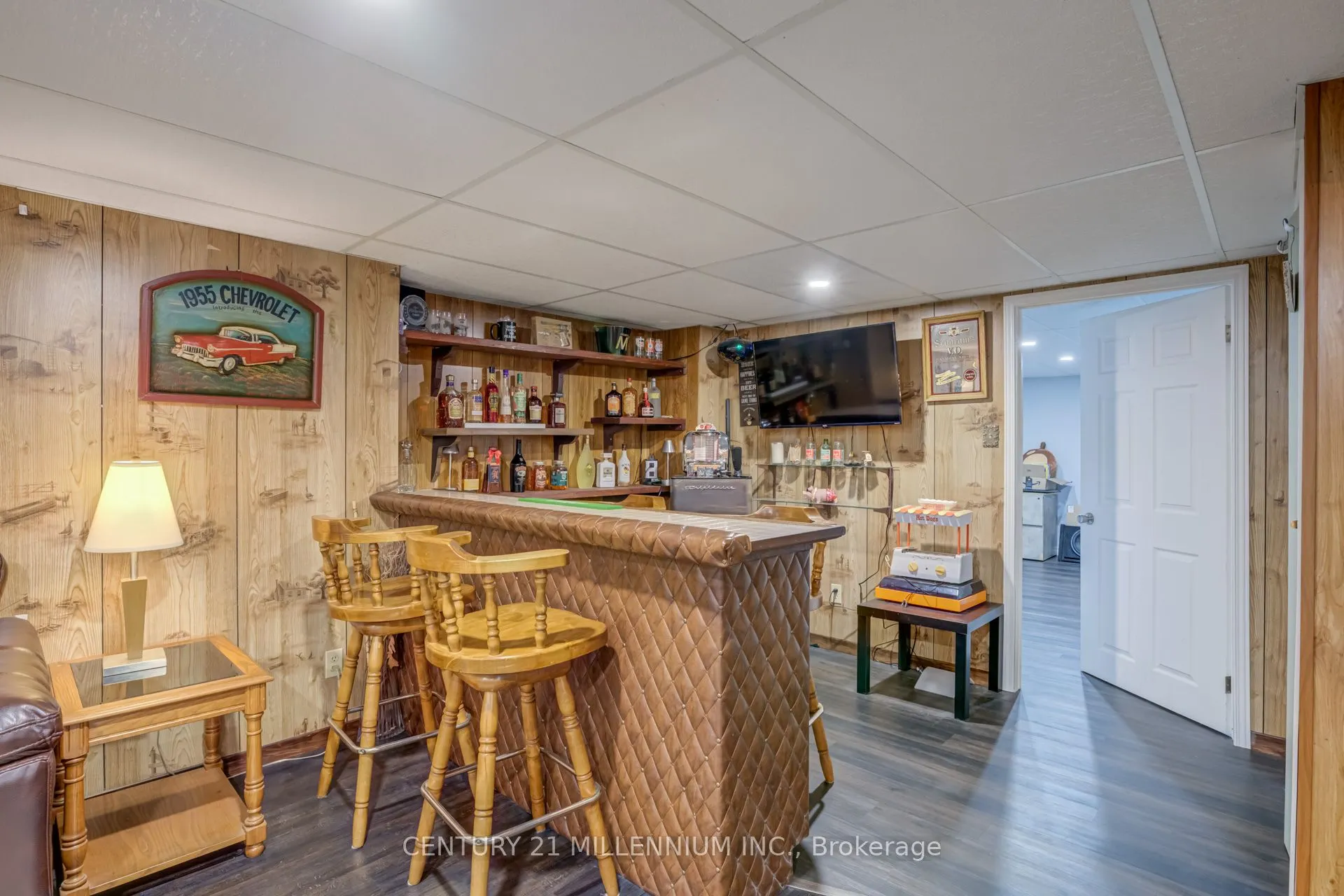 101 Birch Grove