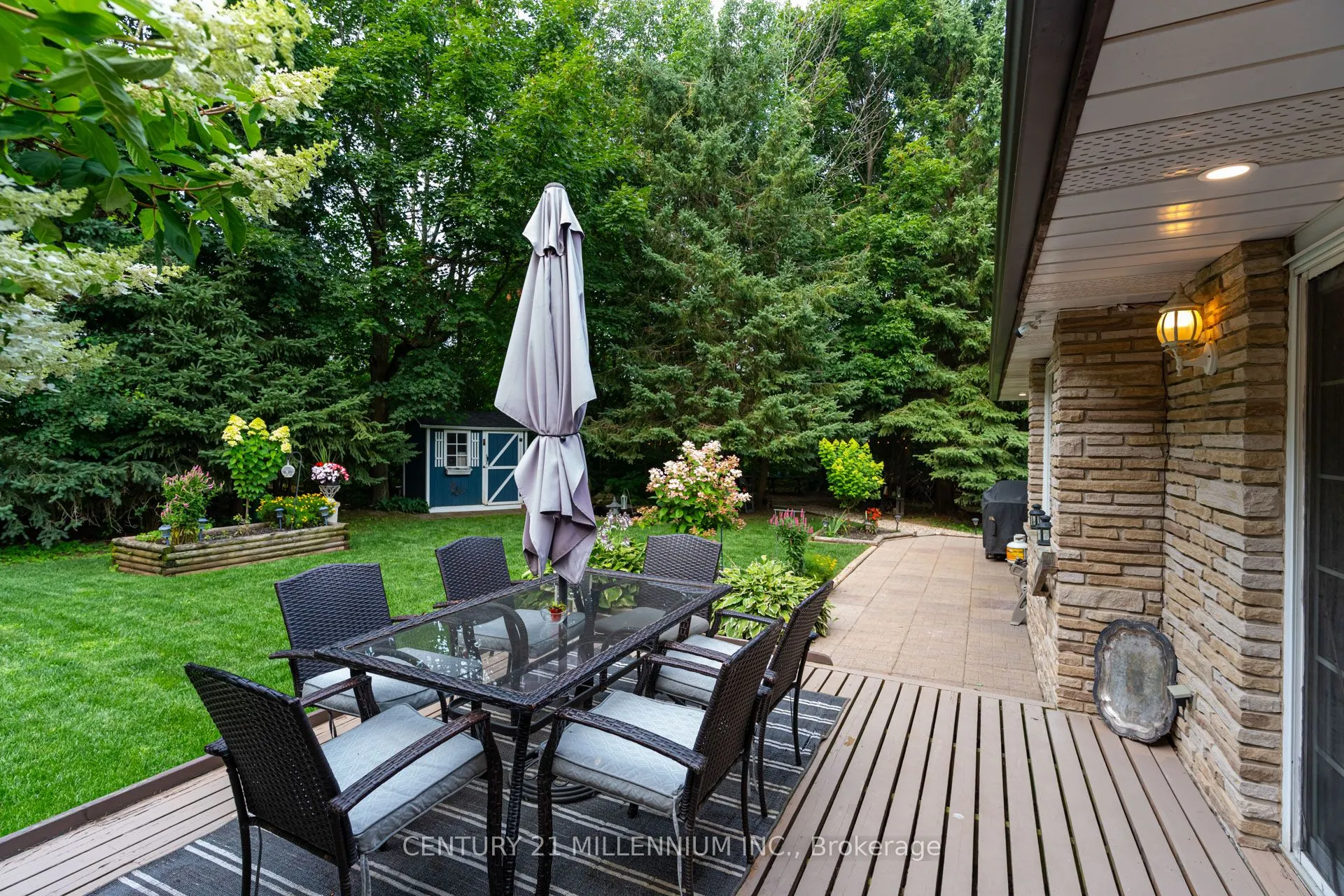 101 Birch Grove