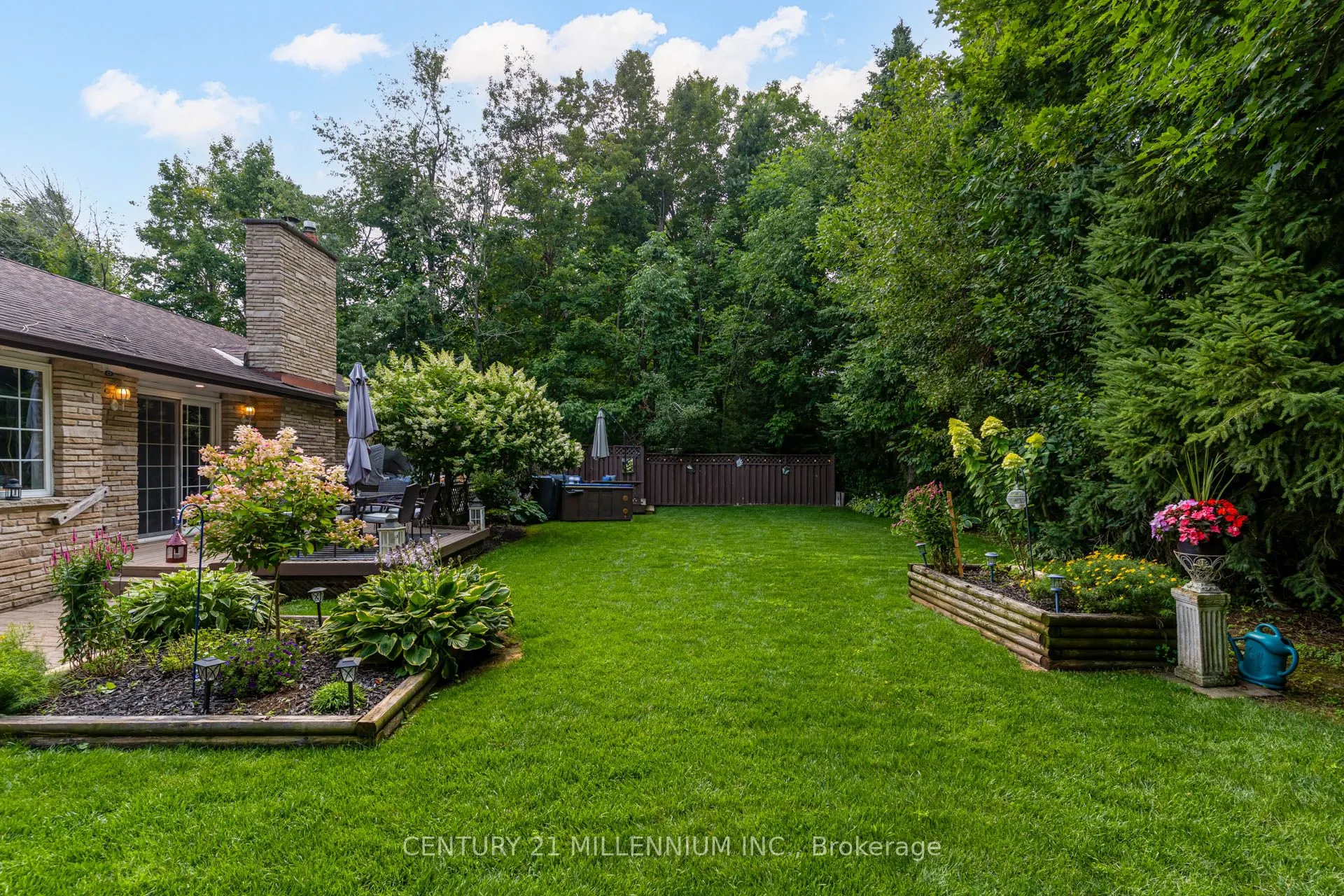 101 Birch Grove