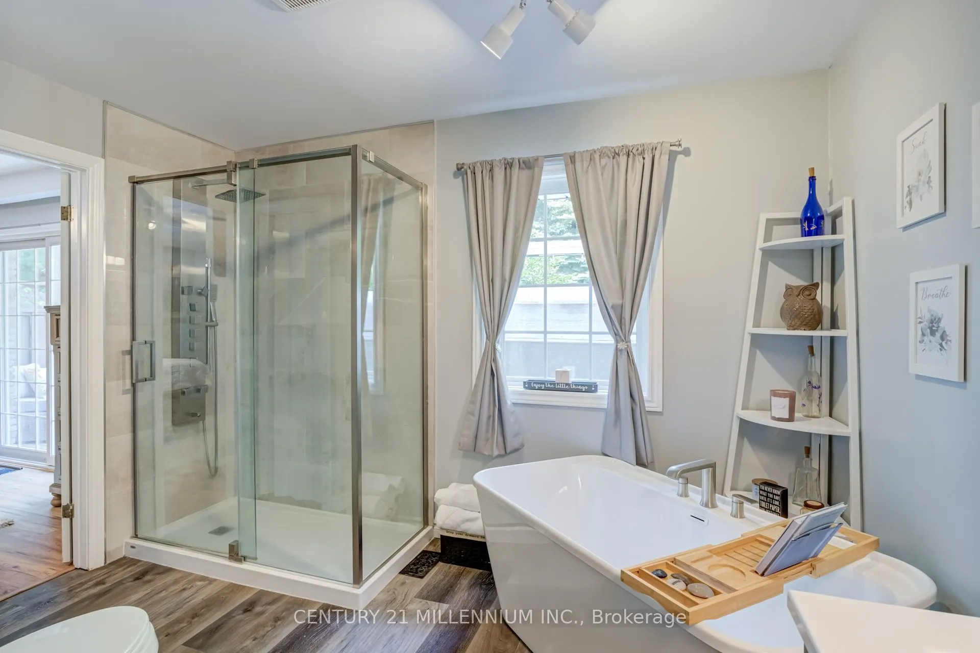 101 Birch Grove