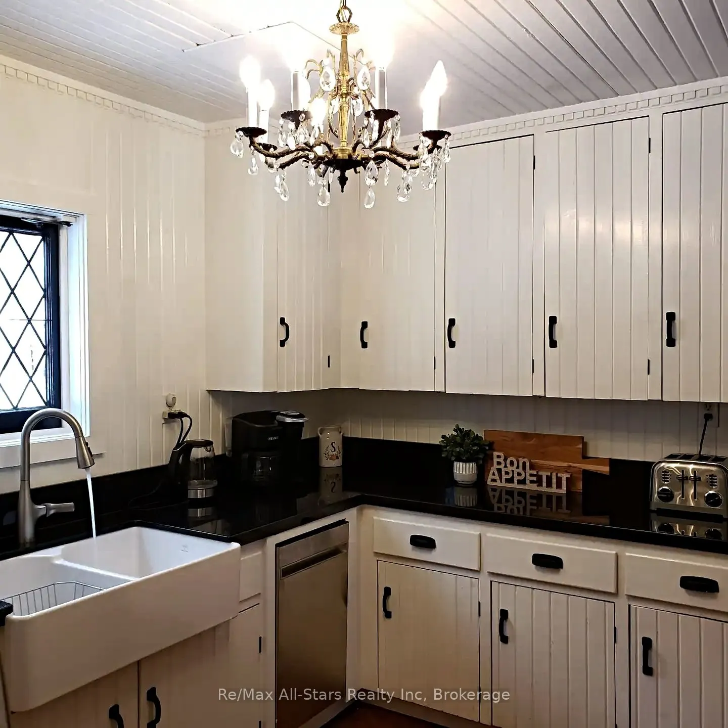 1037 Glenmount Road