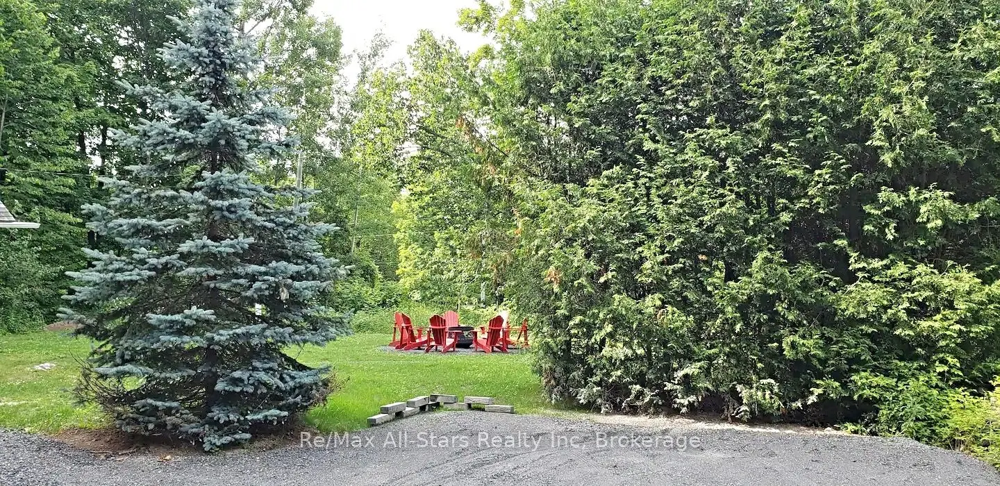 1037 Glenmount Road
