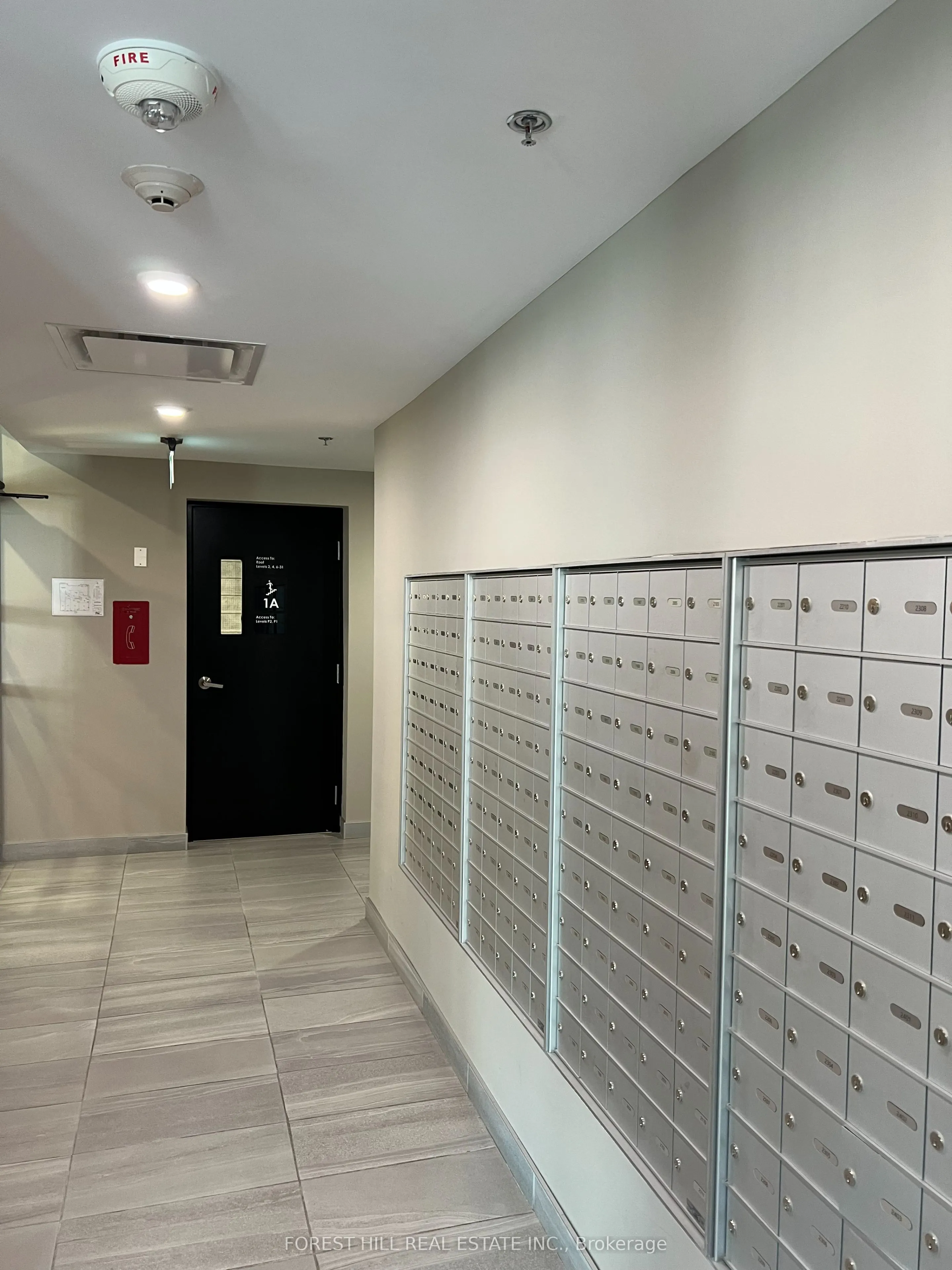 60 Charles Street W, #602