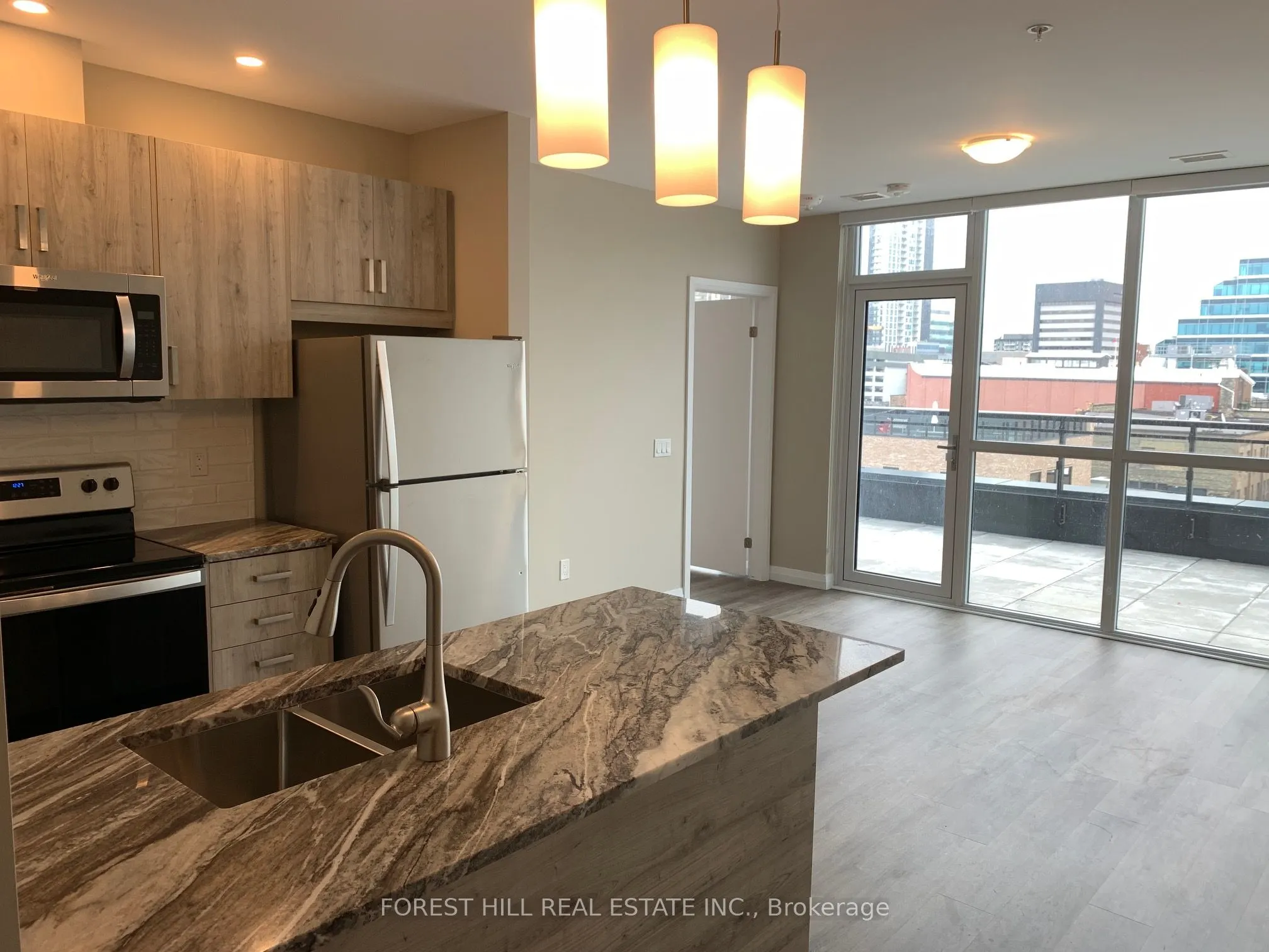 60 Charles Street W, #602