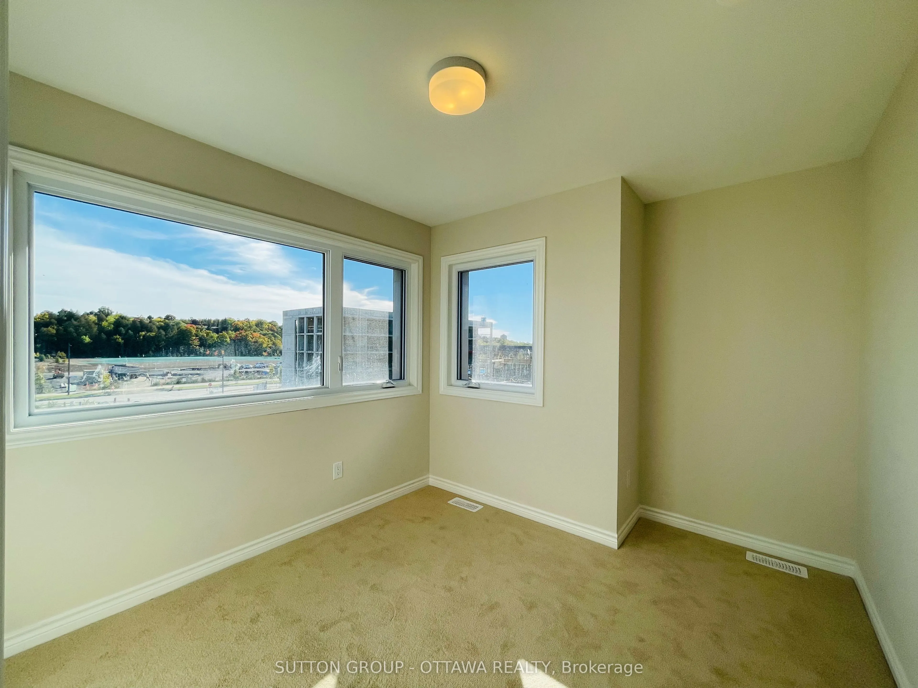 126 Michael Stoqua Street, #10