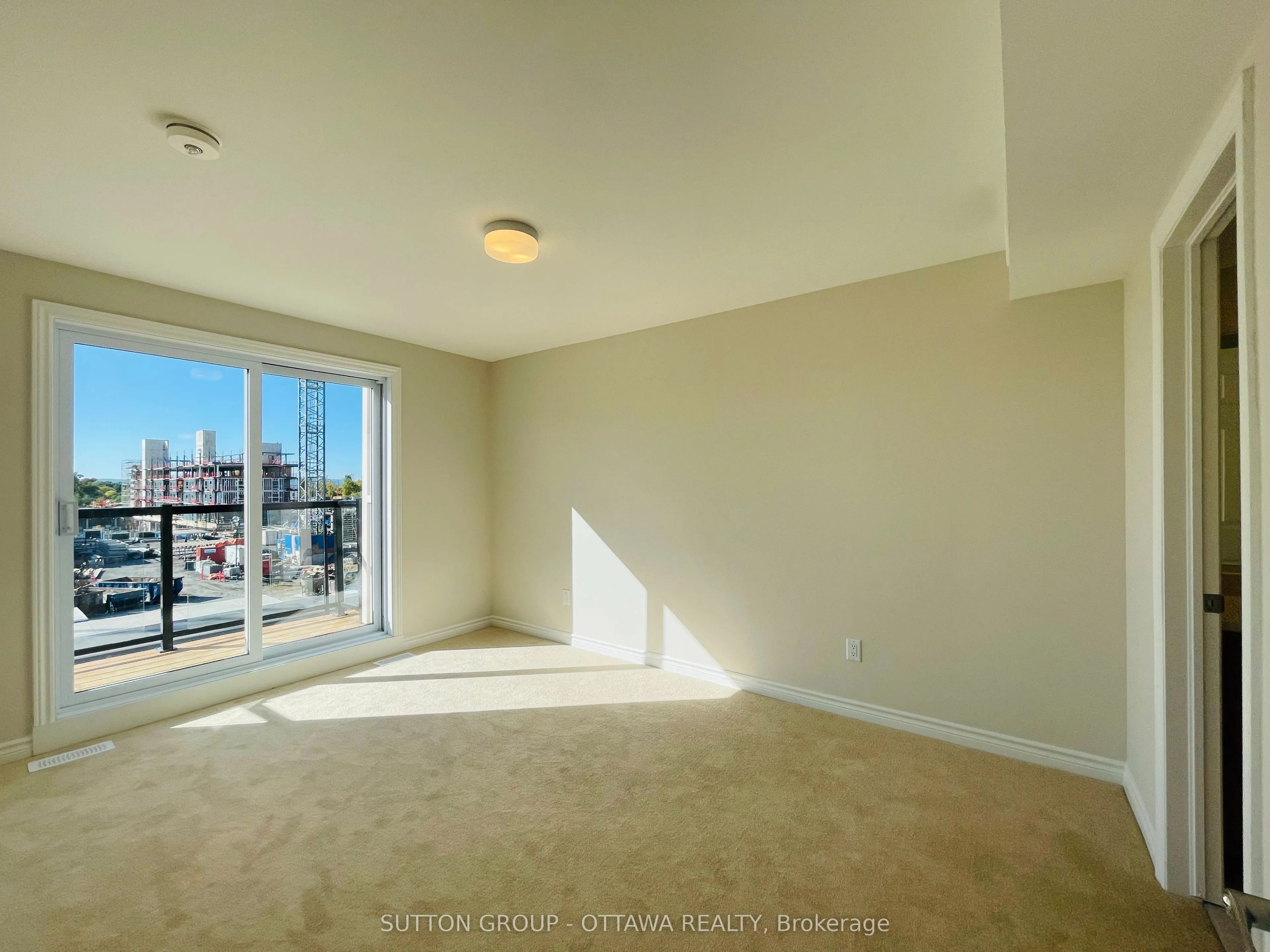 126 Michael Stoqua Street, #10