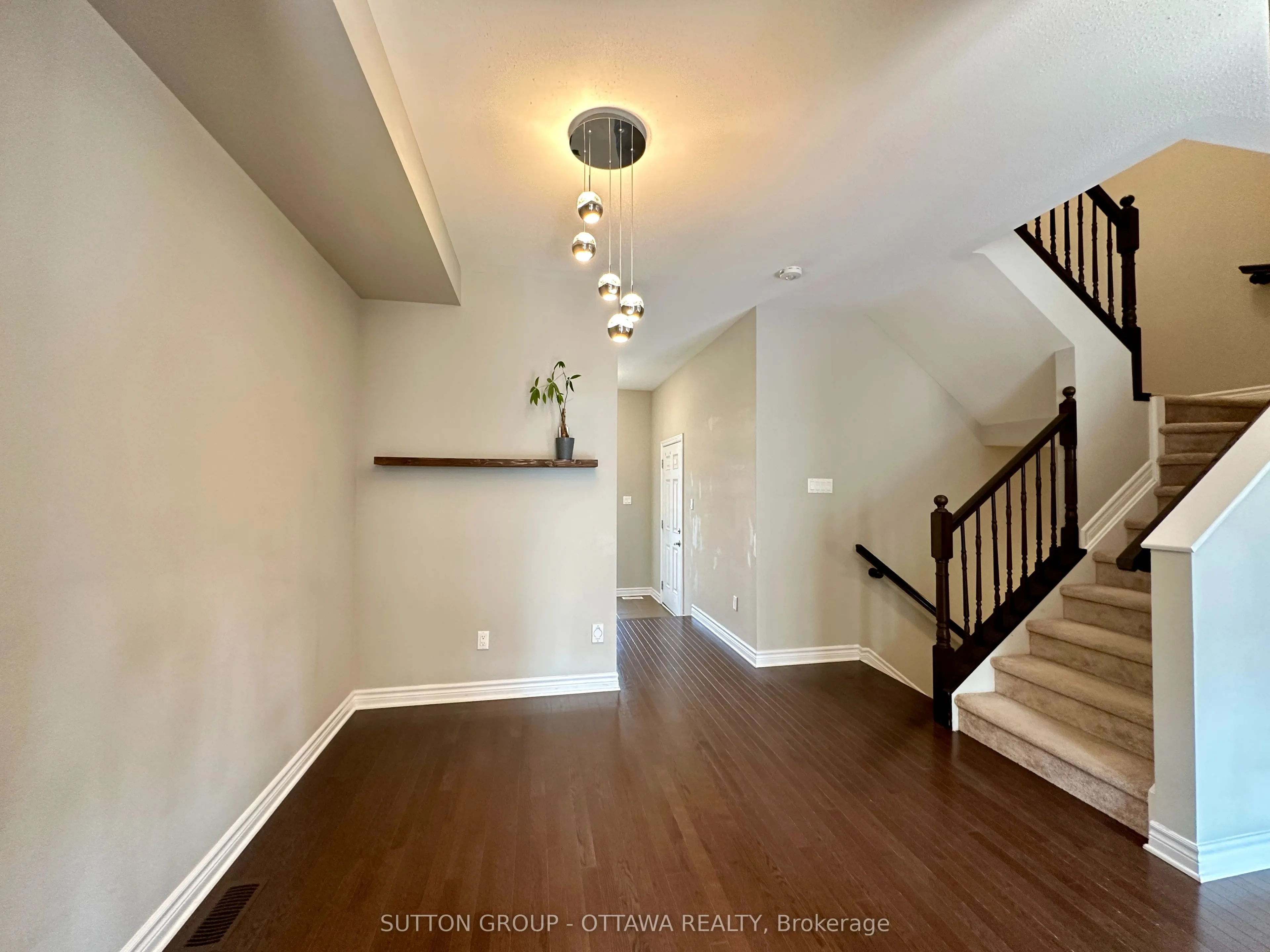 2470 Waterlilly Way
