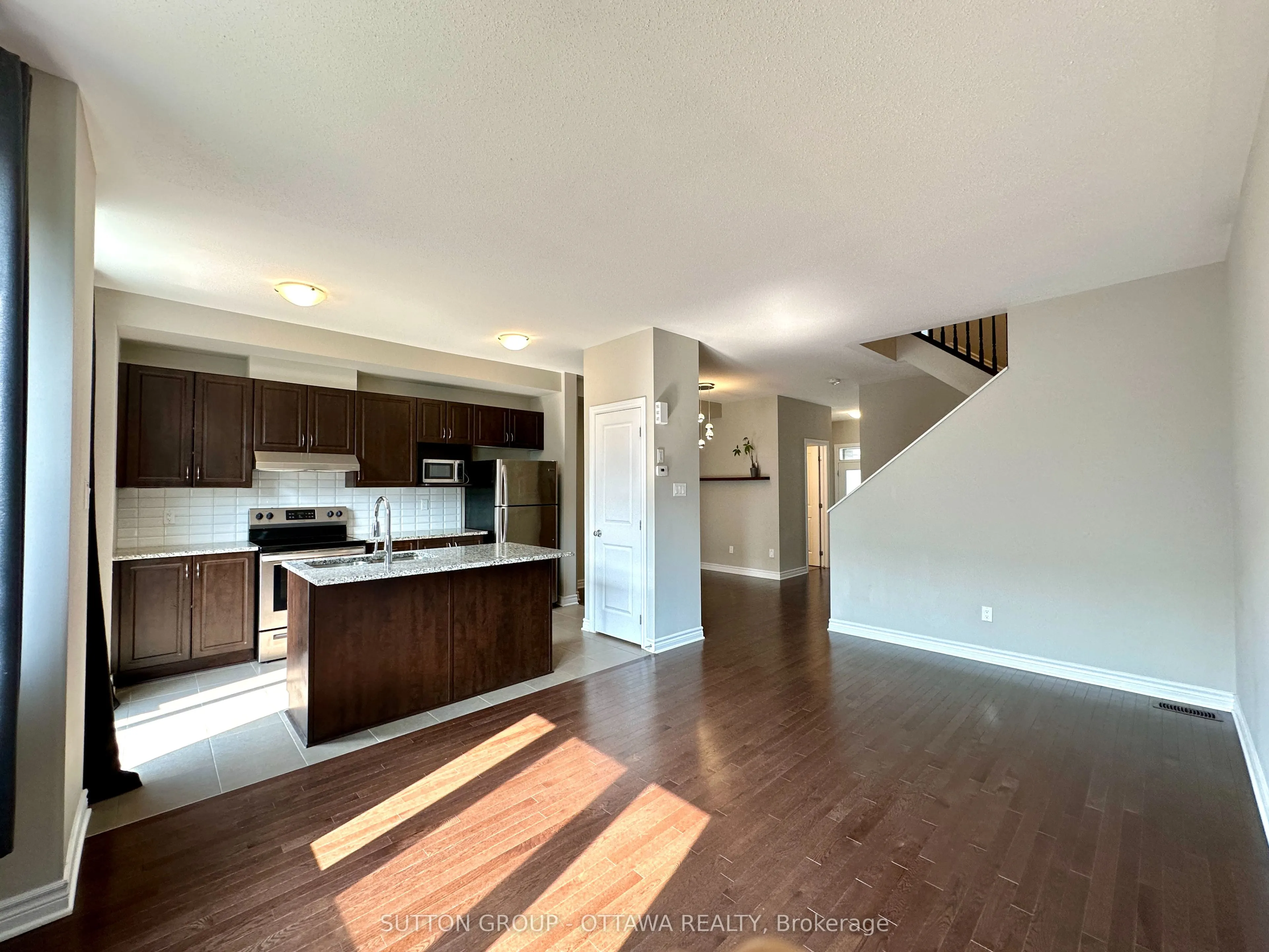 2470 Waterlilly Way