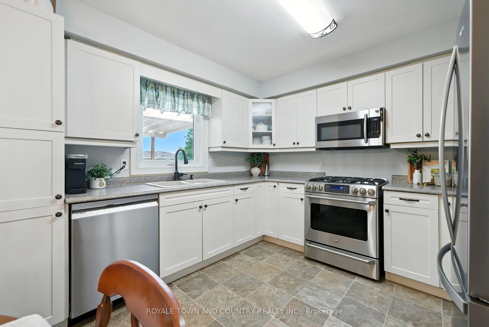 3 Rogers Road