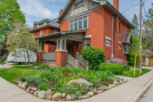 51 Lyon Avenue