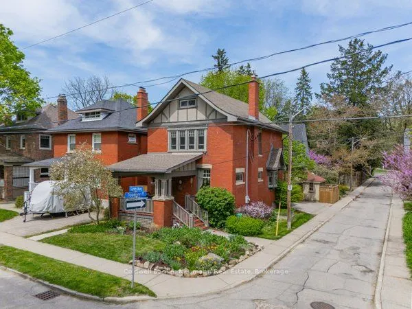 51 Lyon Avenue
