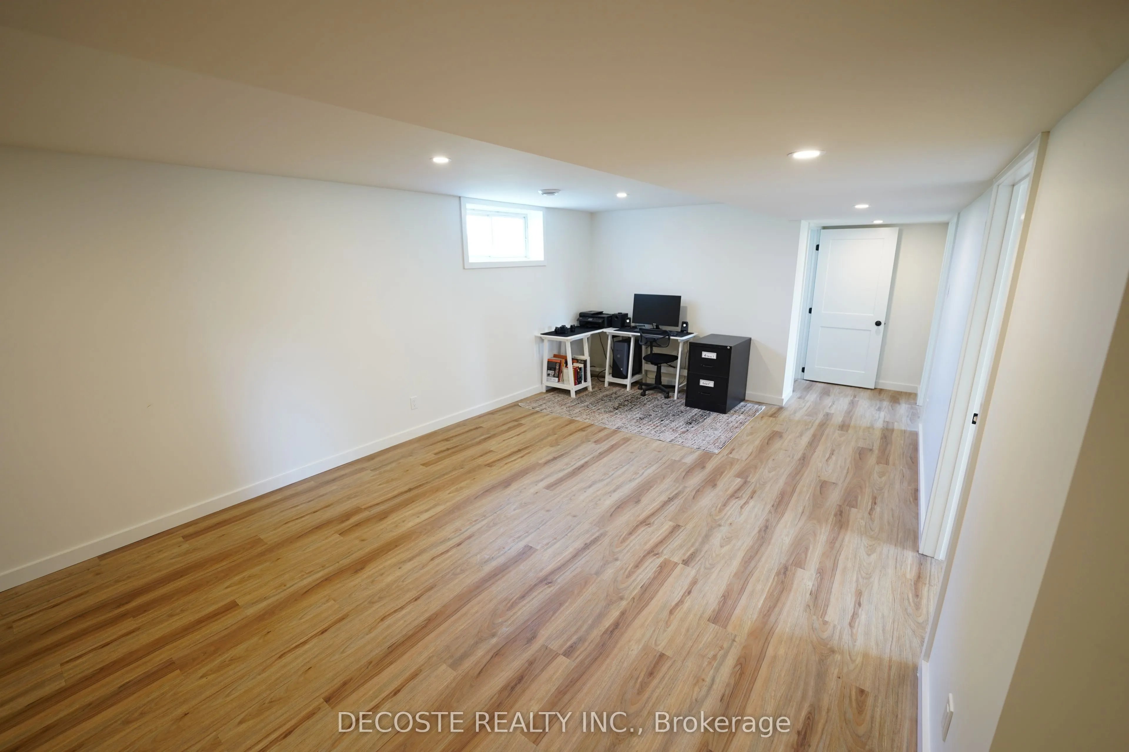 6460 Rae Road