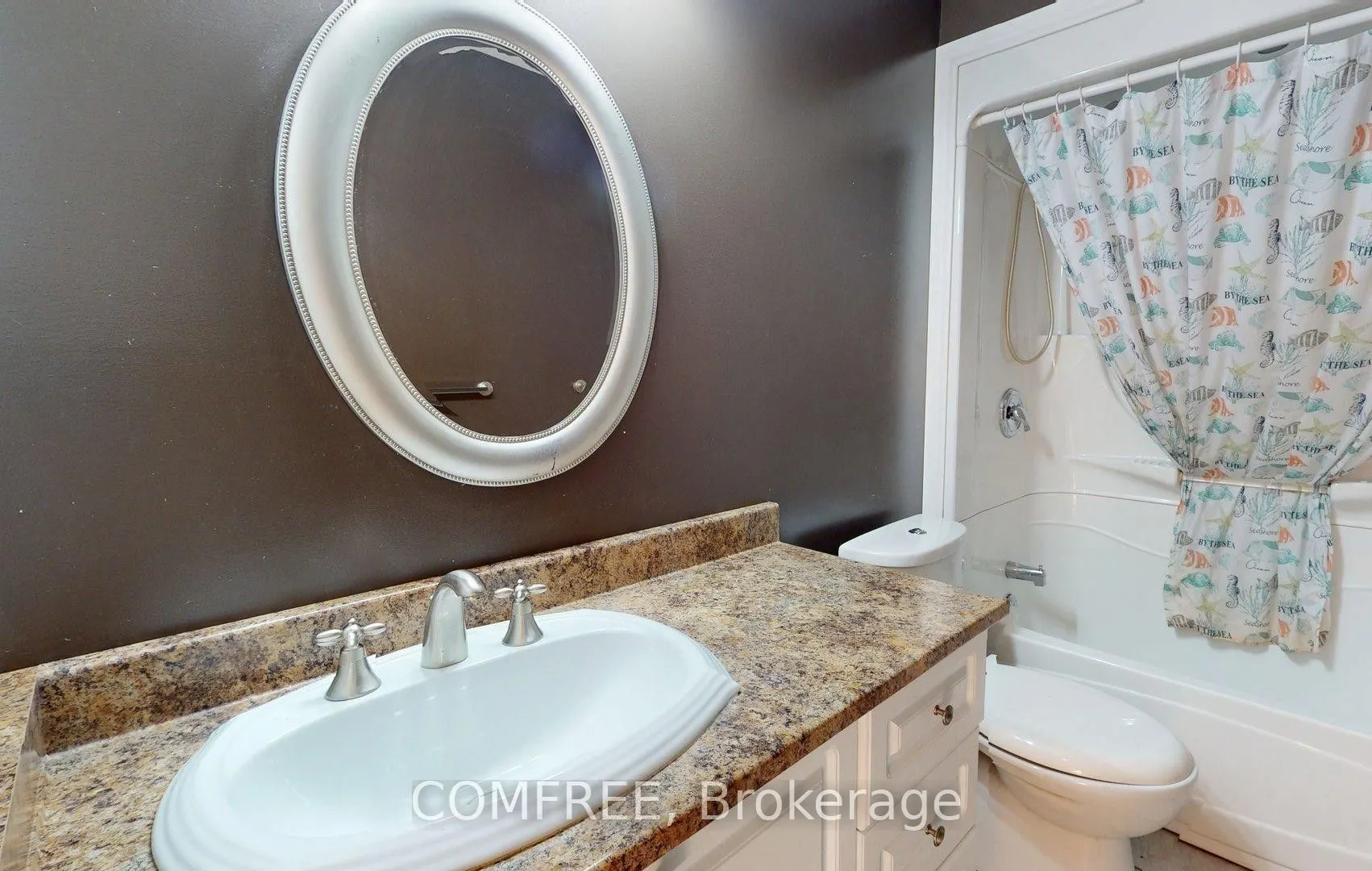 1145 D'erable Place, #100
