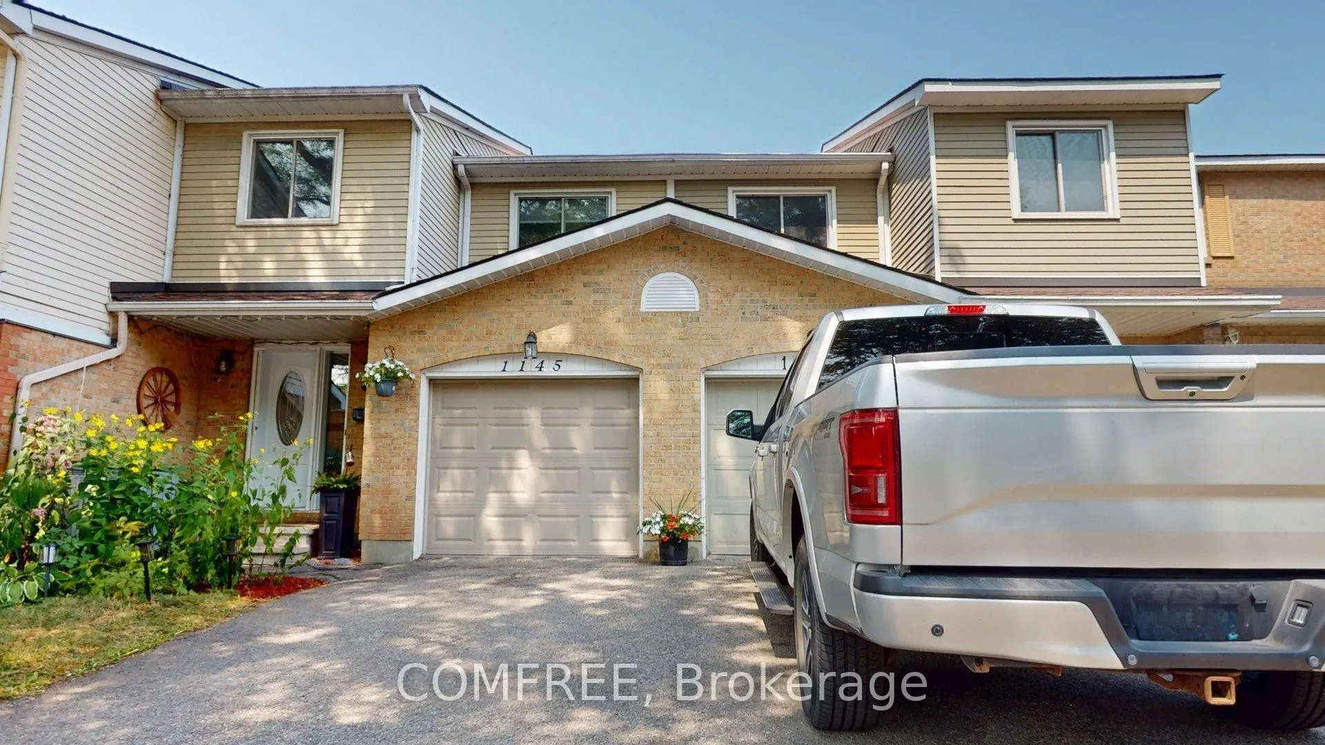 1145 D'erable Place, #100