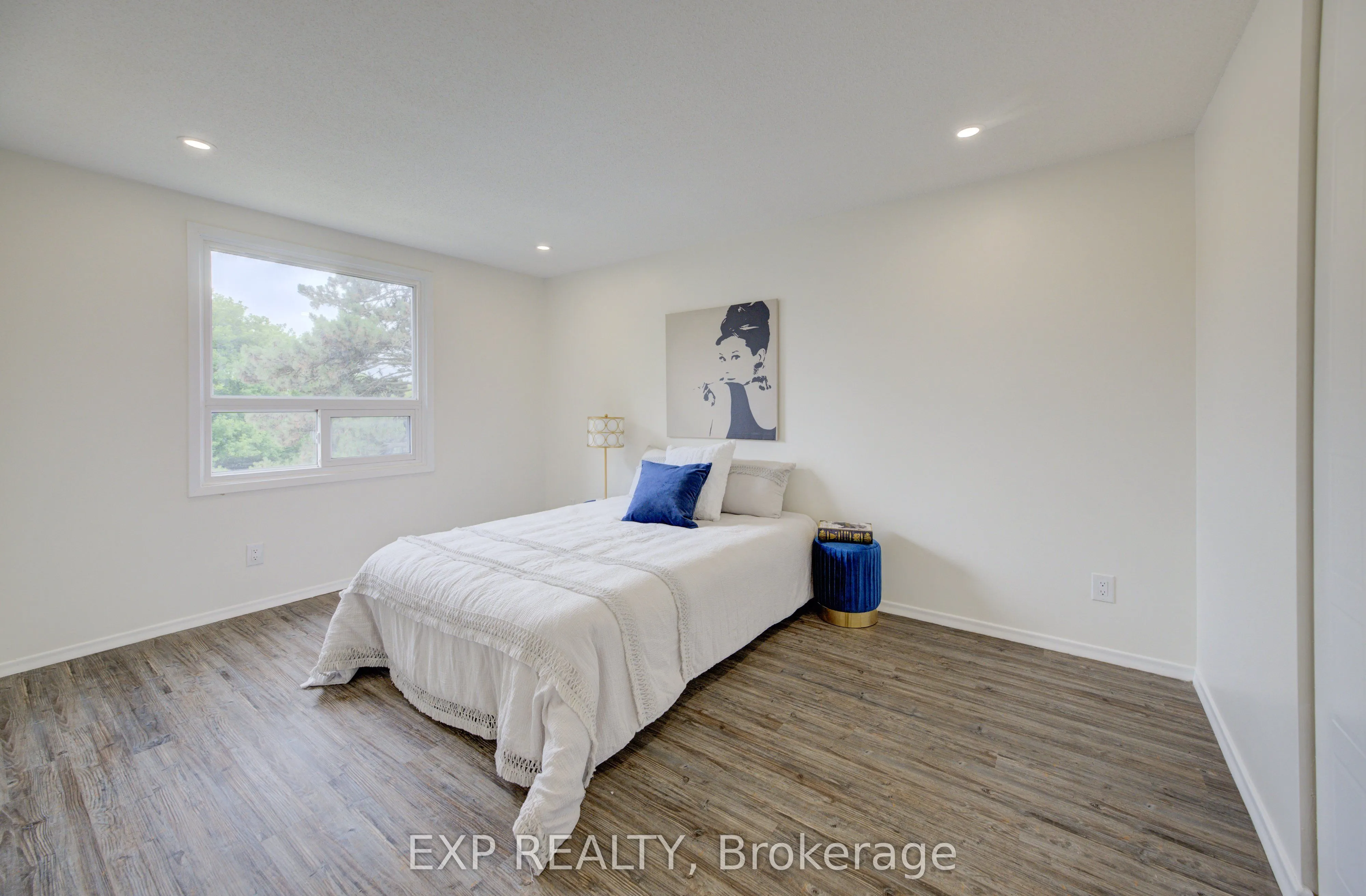 280 Thaler Avenue, #9