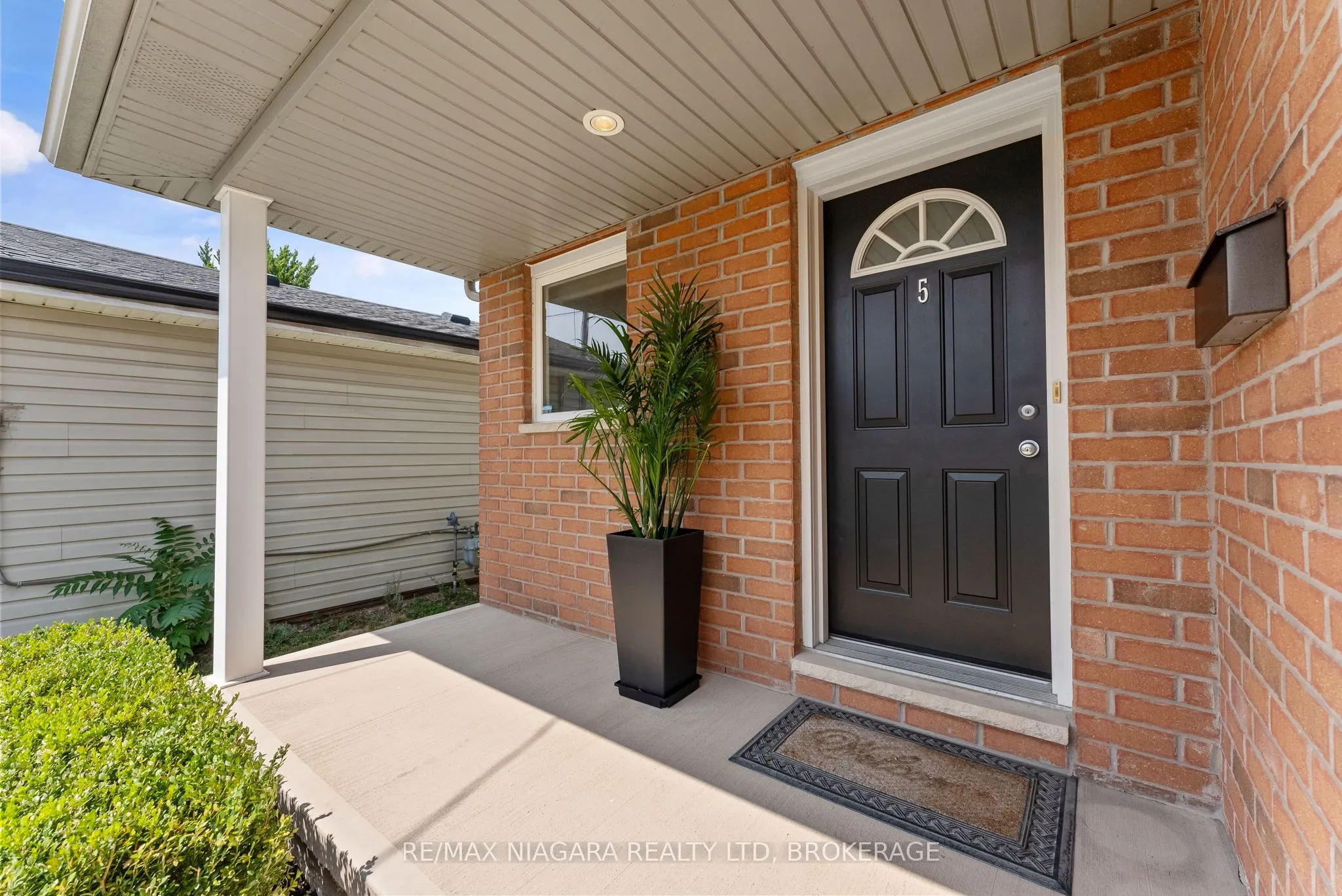 5 Keswick Street