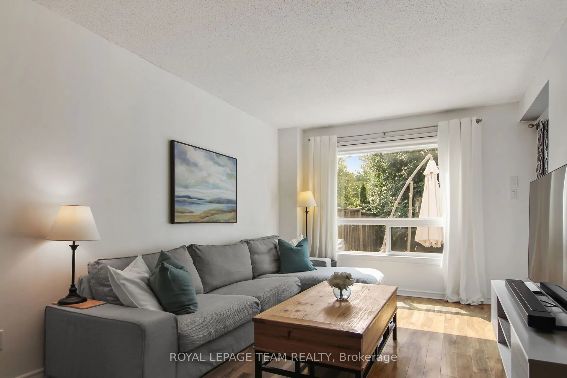 6 Whitegate Crescent