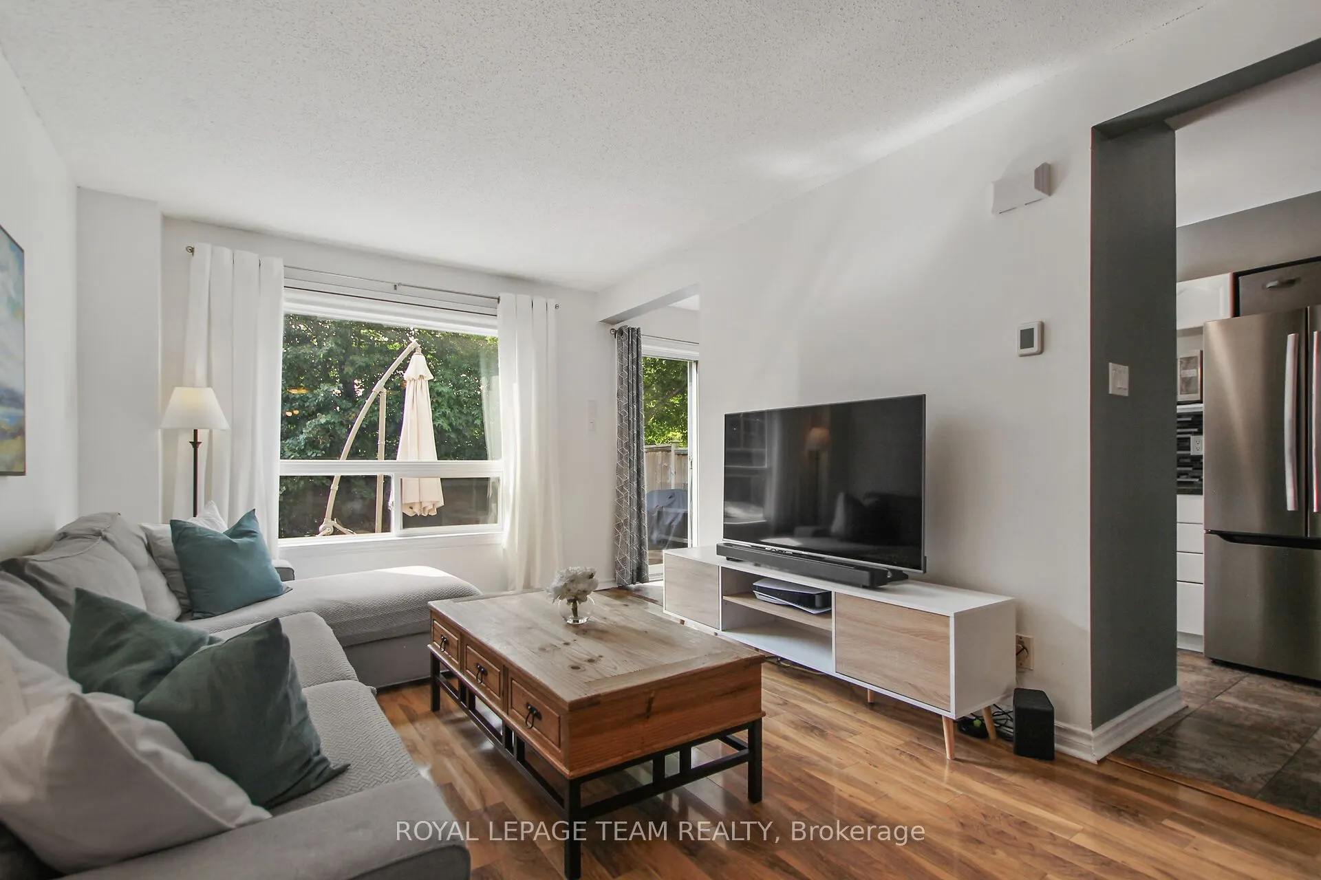 6 Whitegate Crescent