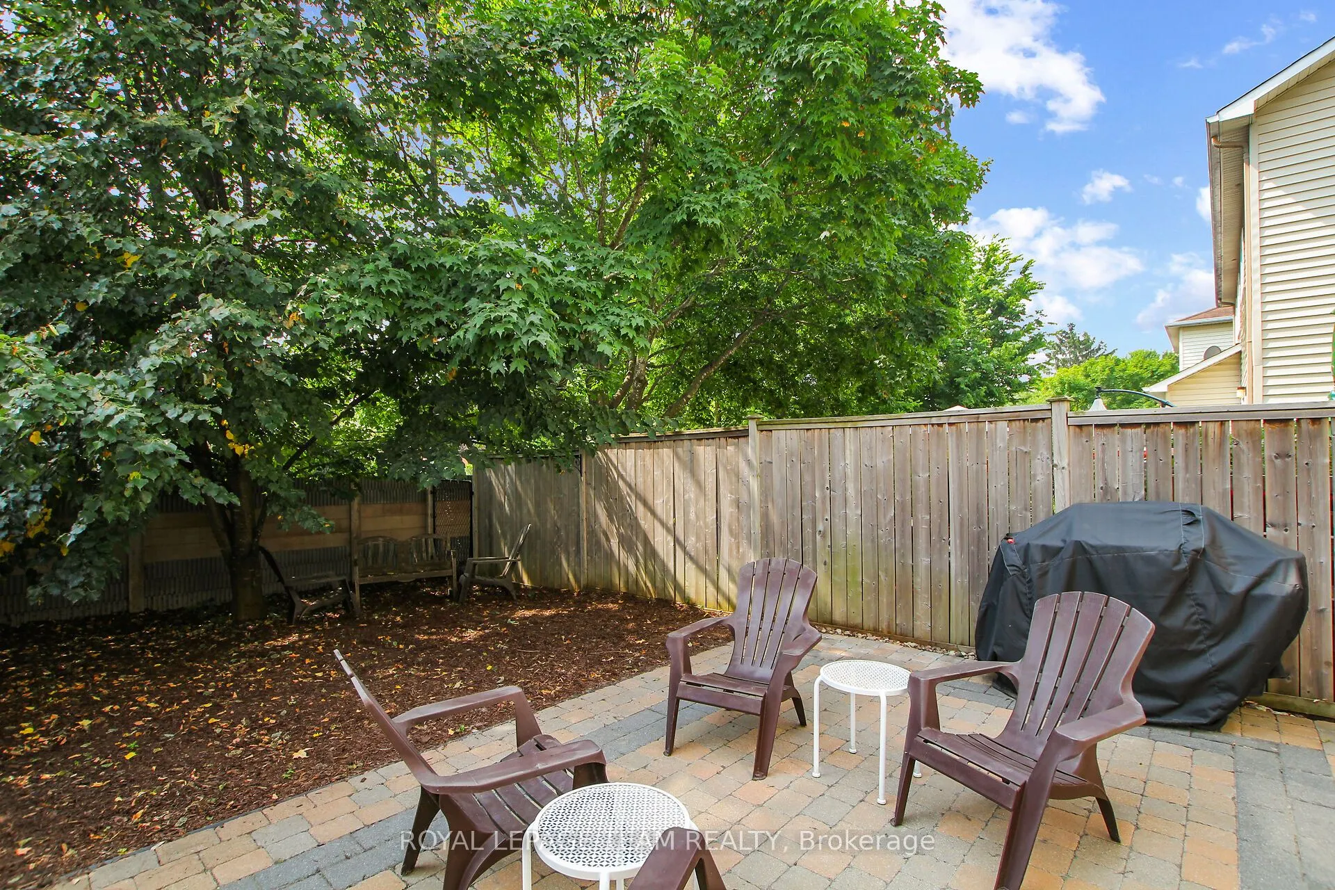 6 Whitegate Crescent