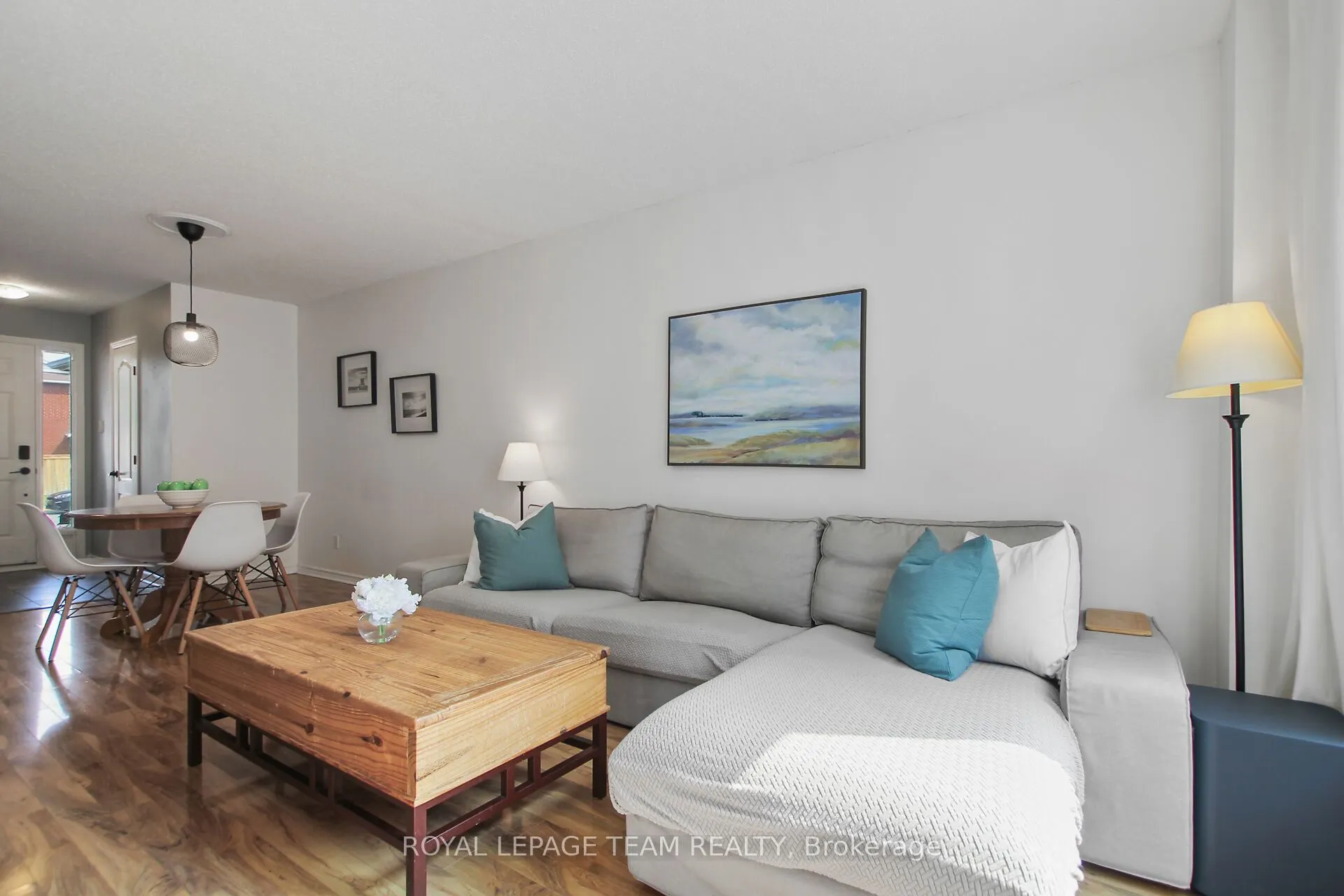 6 Whitegate Crescent