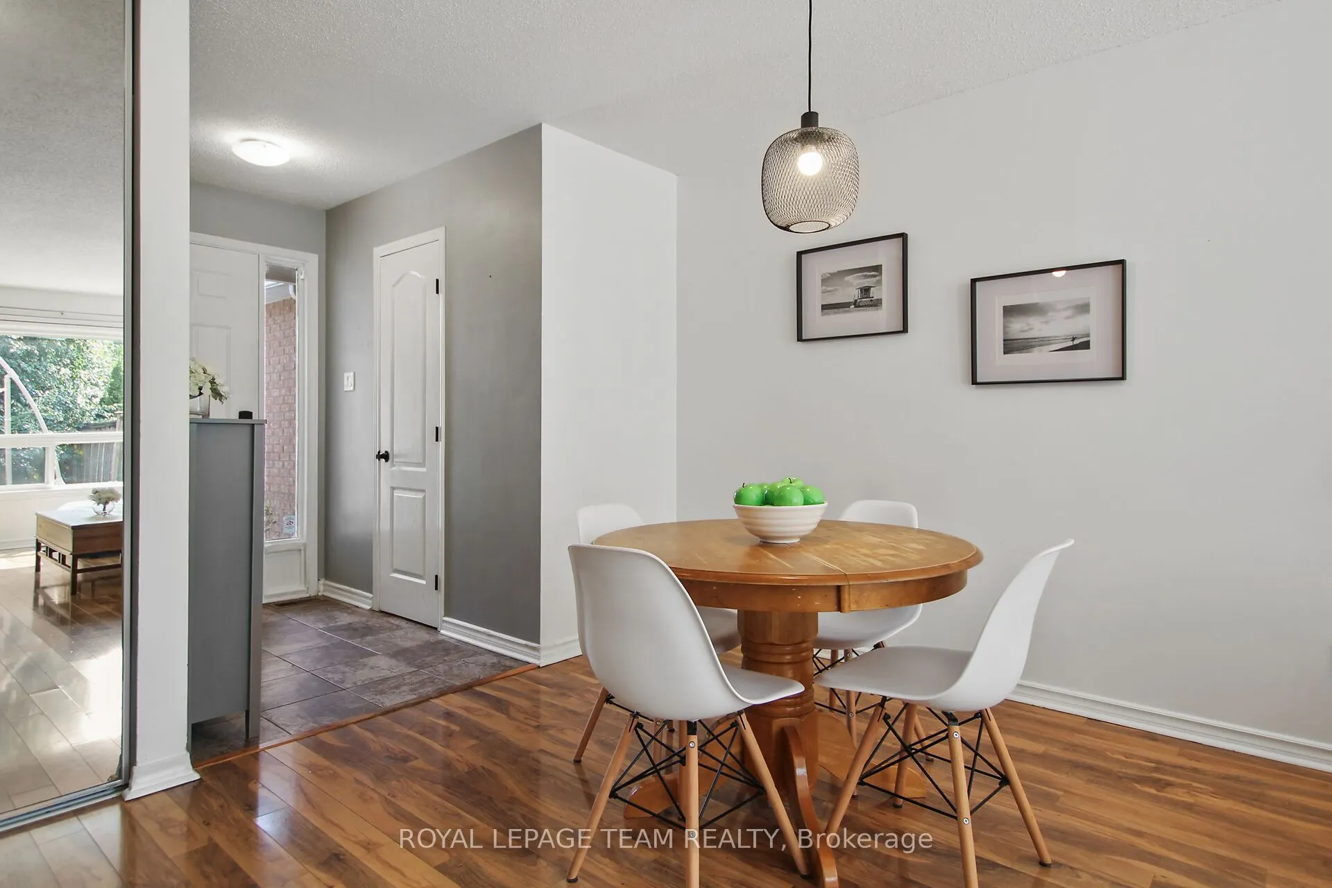 6 Whitegate Crescent