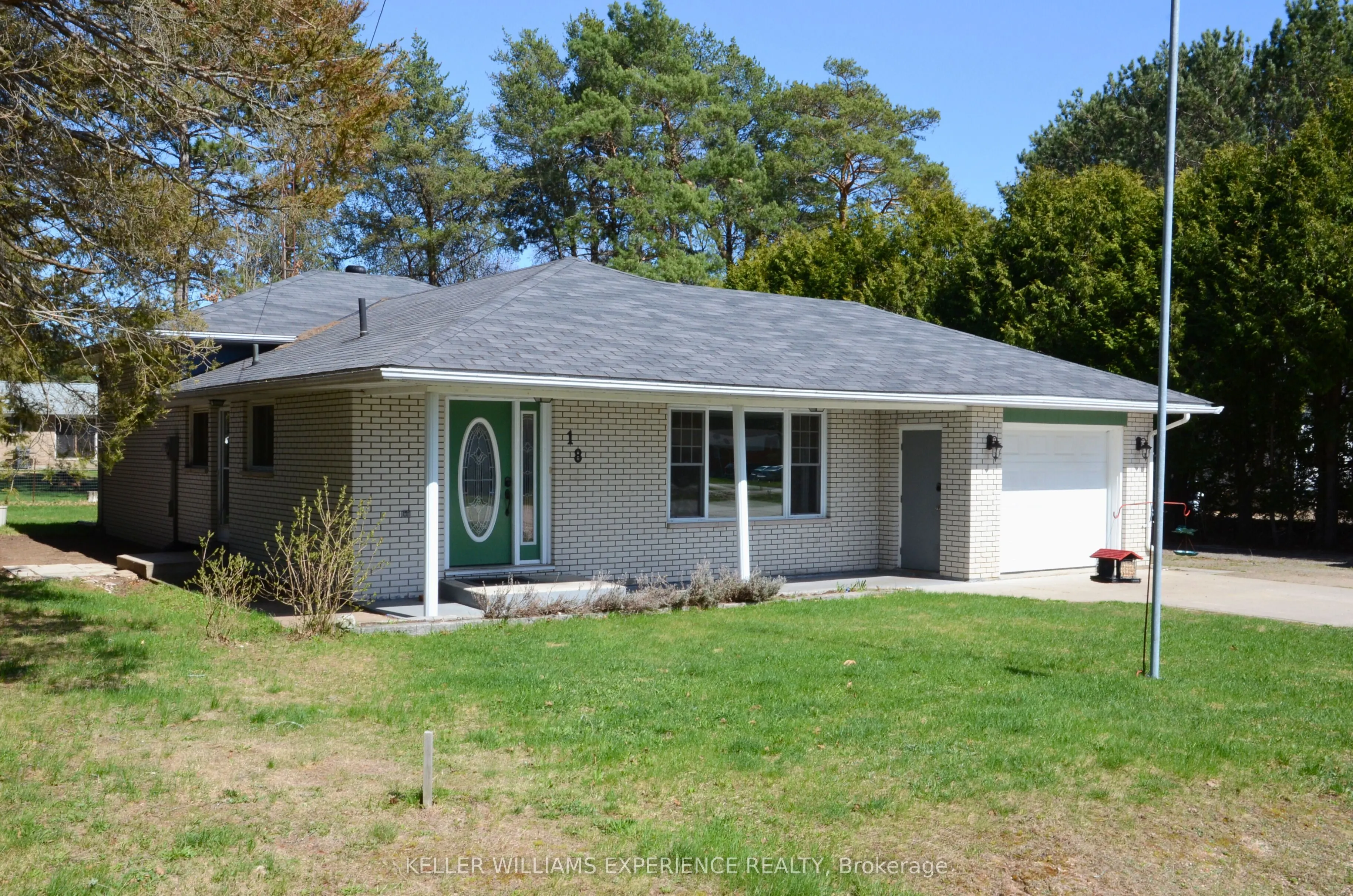 18 TEBBY Boulevard