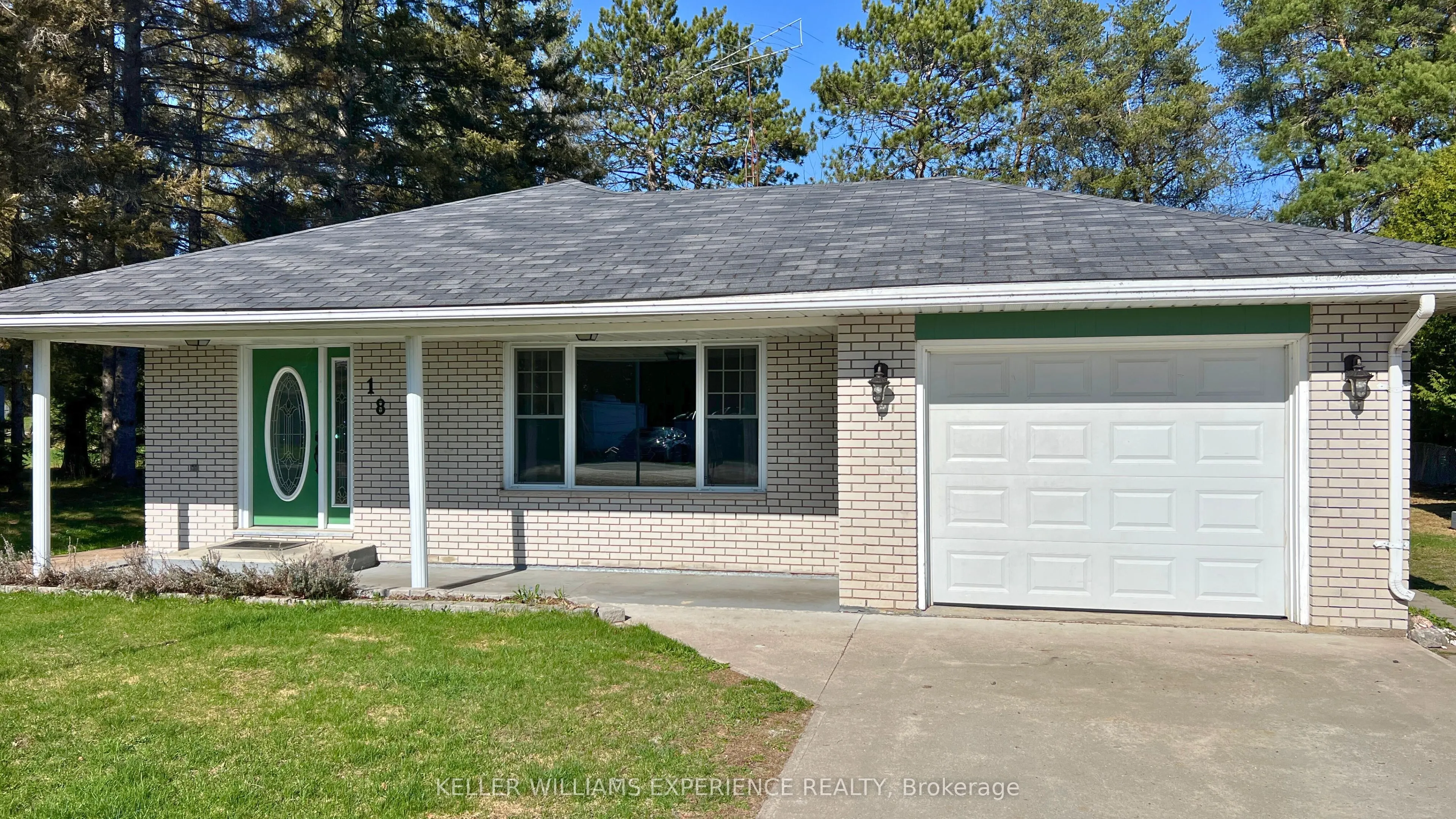 18 TEBBY Boulevard