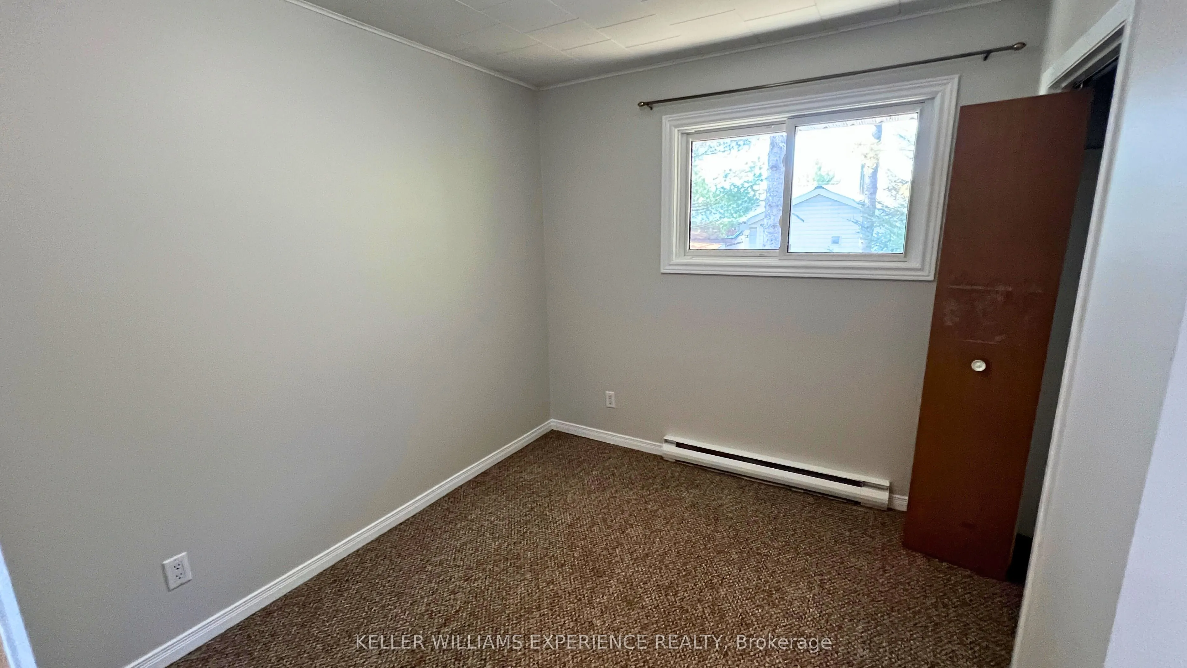 18 TEBBY Boulevard