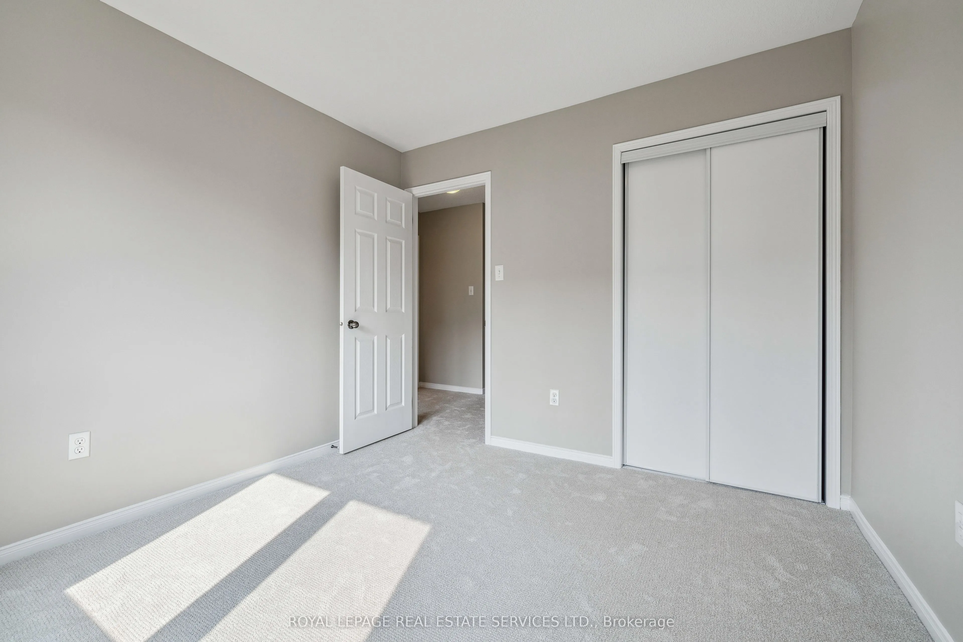 8 Bradley Avenue, #23