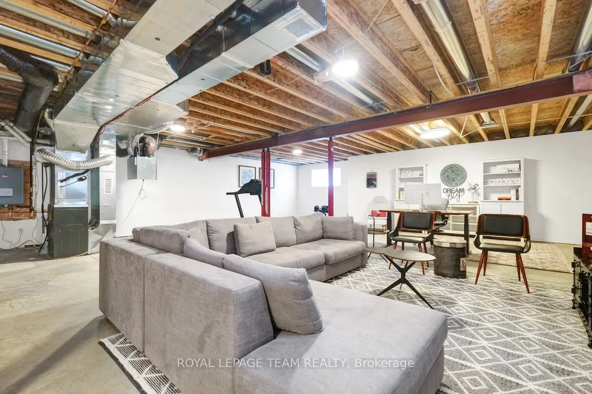 323 Spreadwing Way