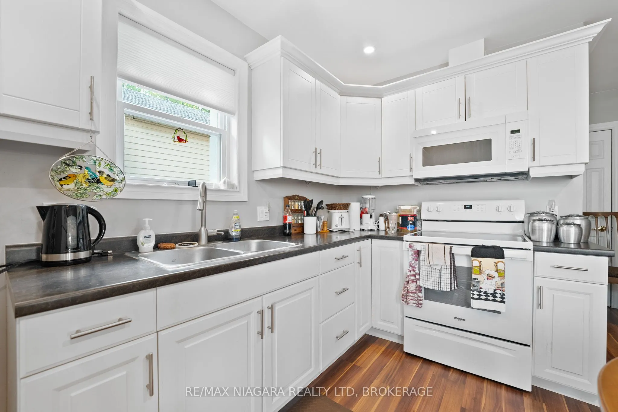 2969-2971 Portage Road