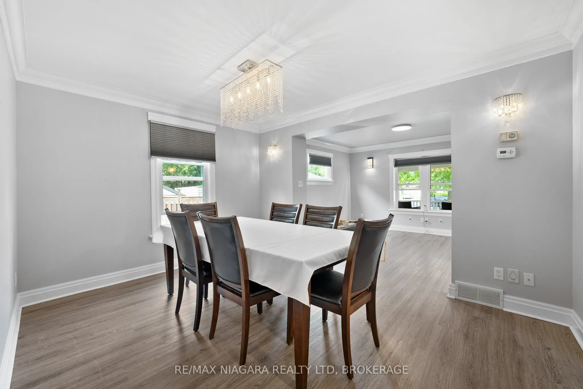 2969-2971 Portage Road