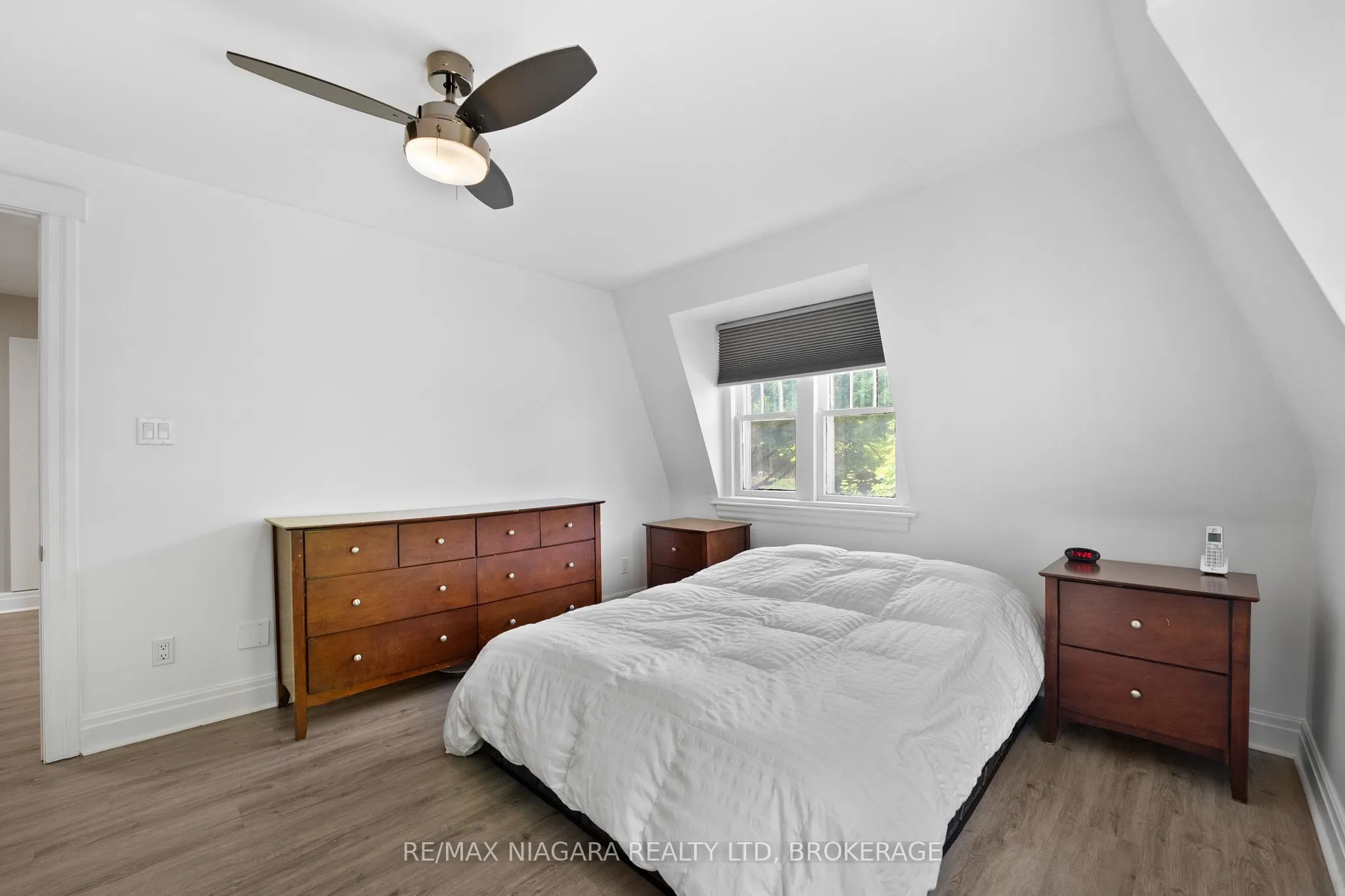 2969-2971 Portage Road