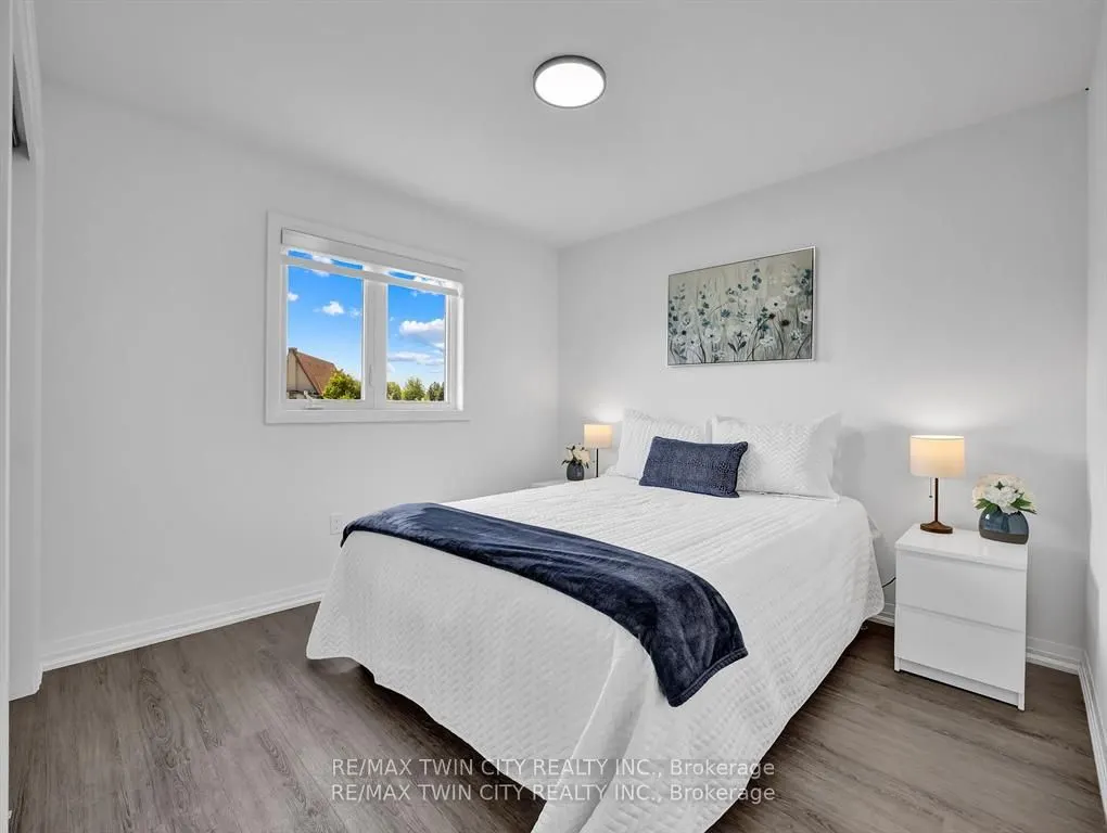 4552 Portage Road, #108