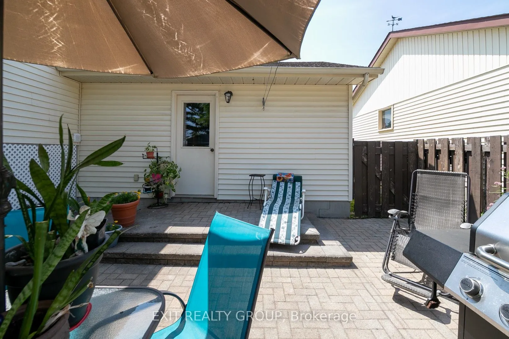 5 Farley Crescent