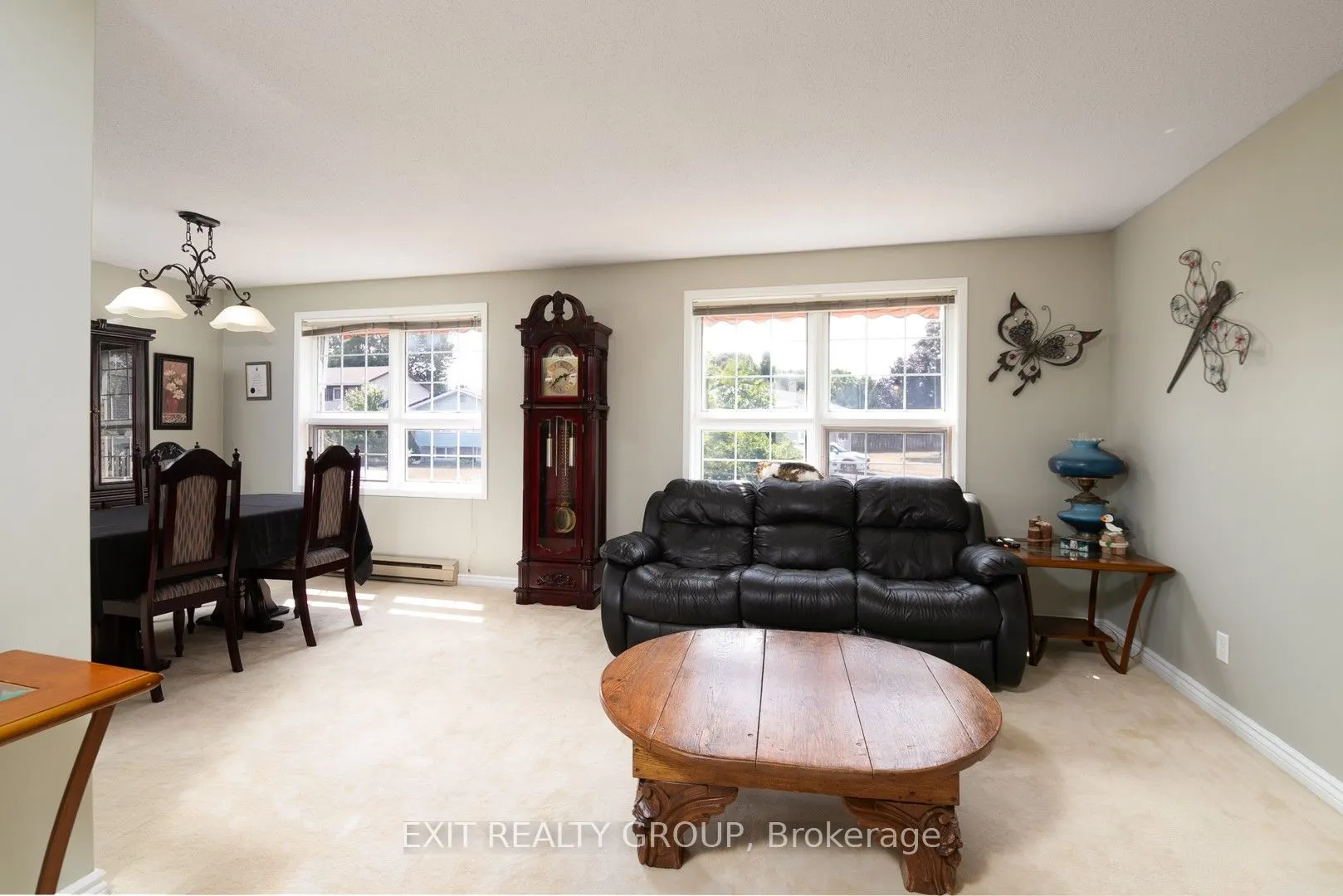 5 Farley Crescent