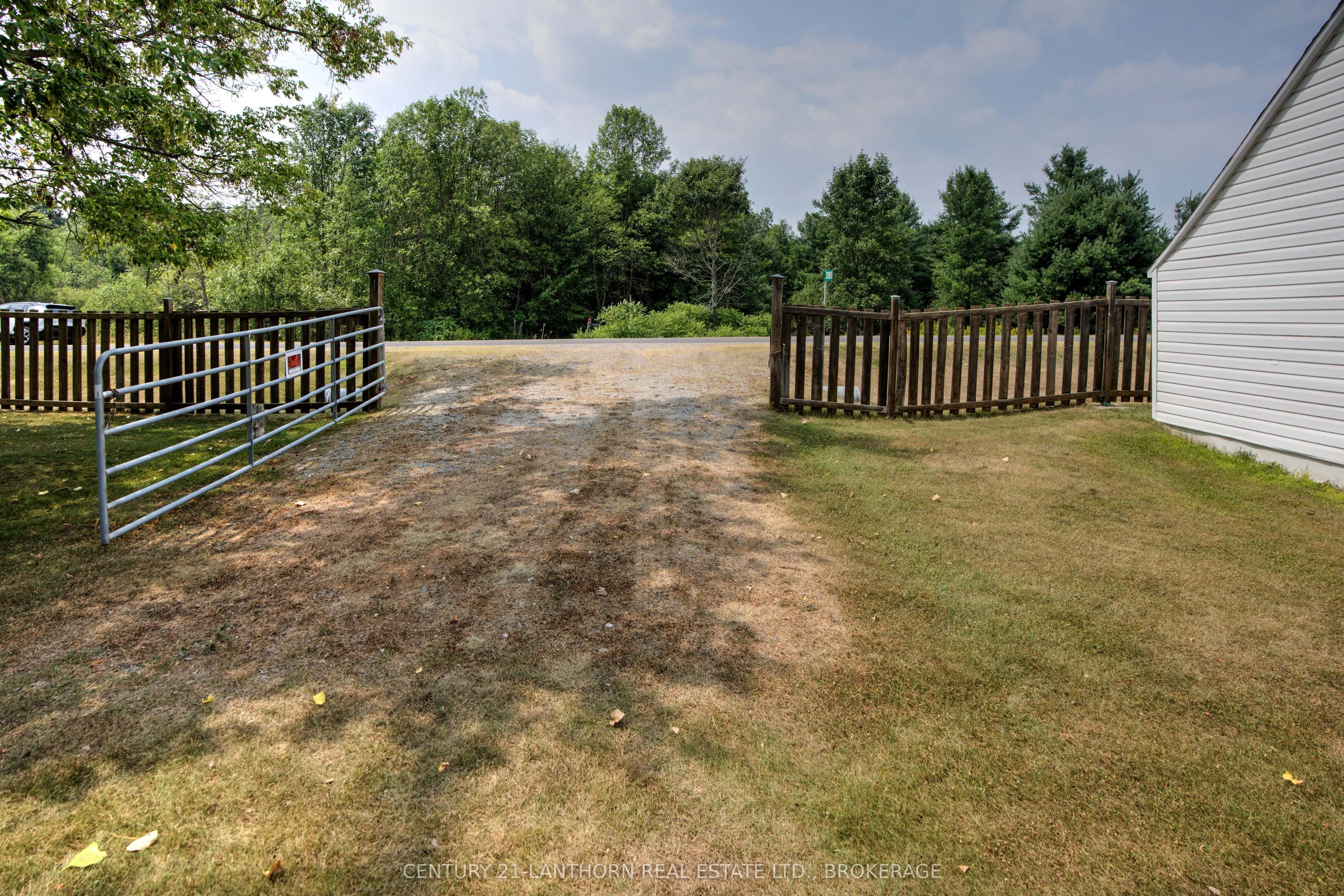 2905 County Rd 15 Road