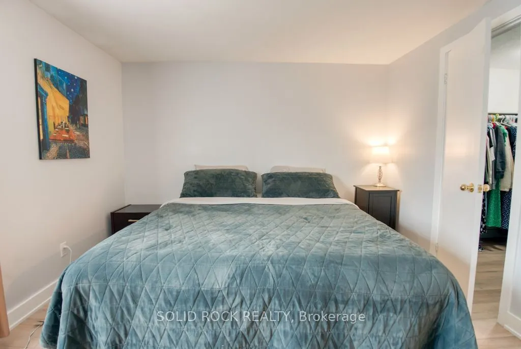 463 Canotia Place, #12