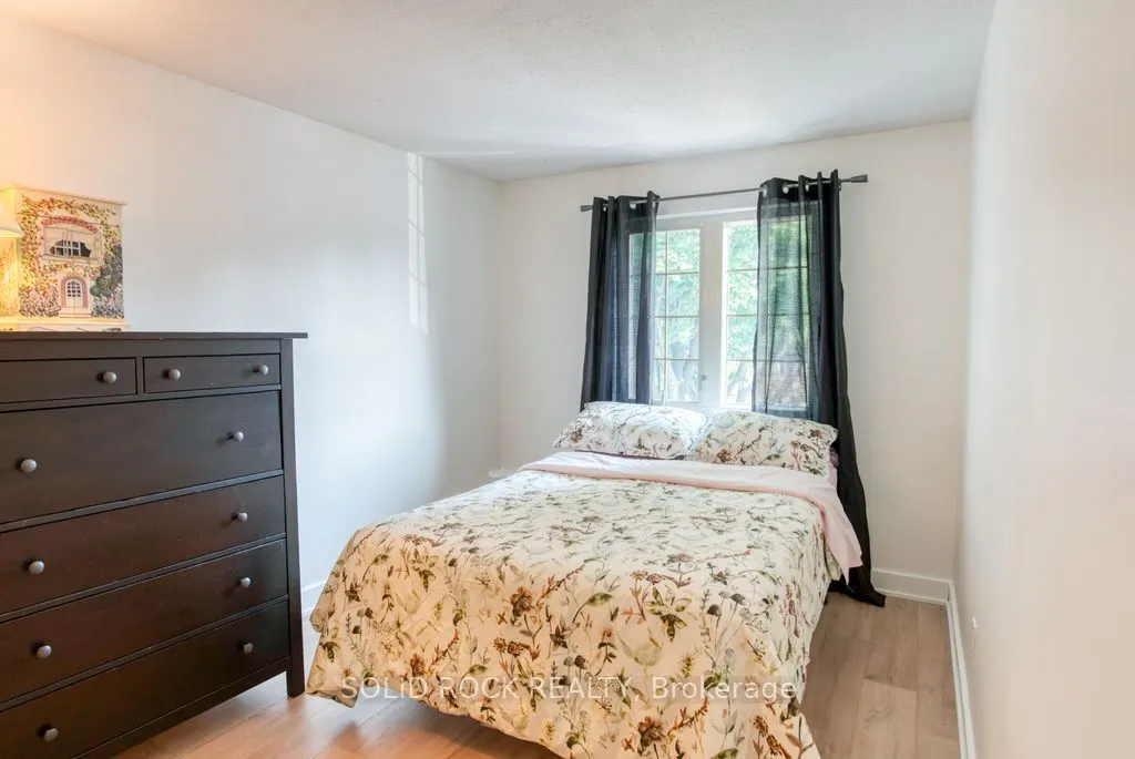 463 Canotia Place, #12