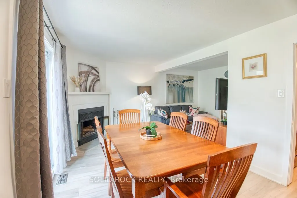 463 Canotia Place, #12