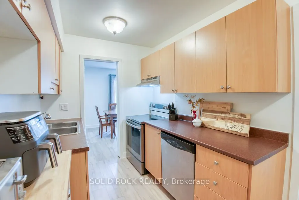 463 Canotia Place, #12